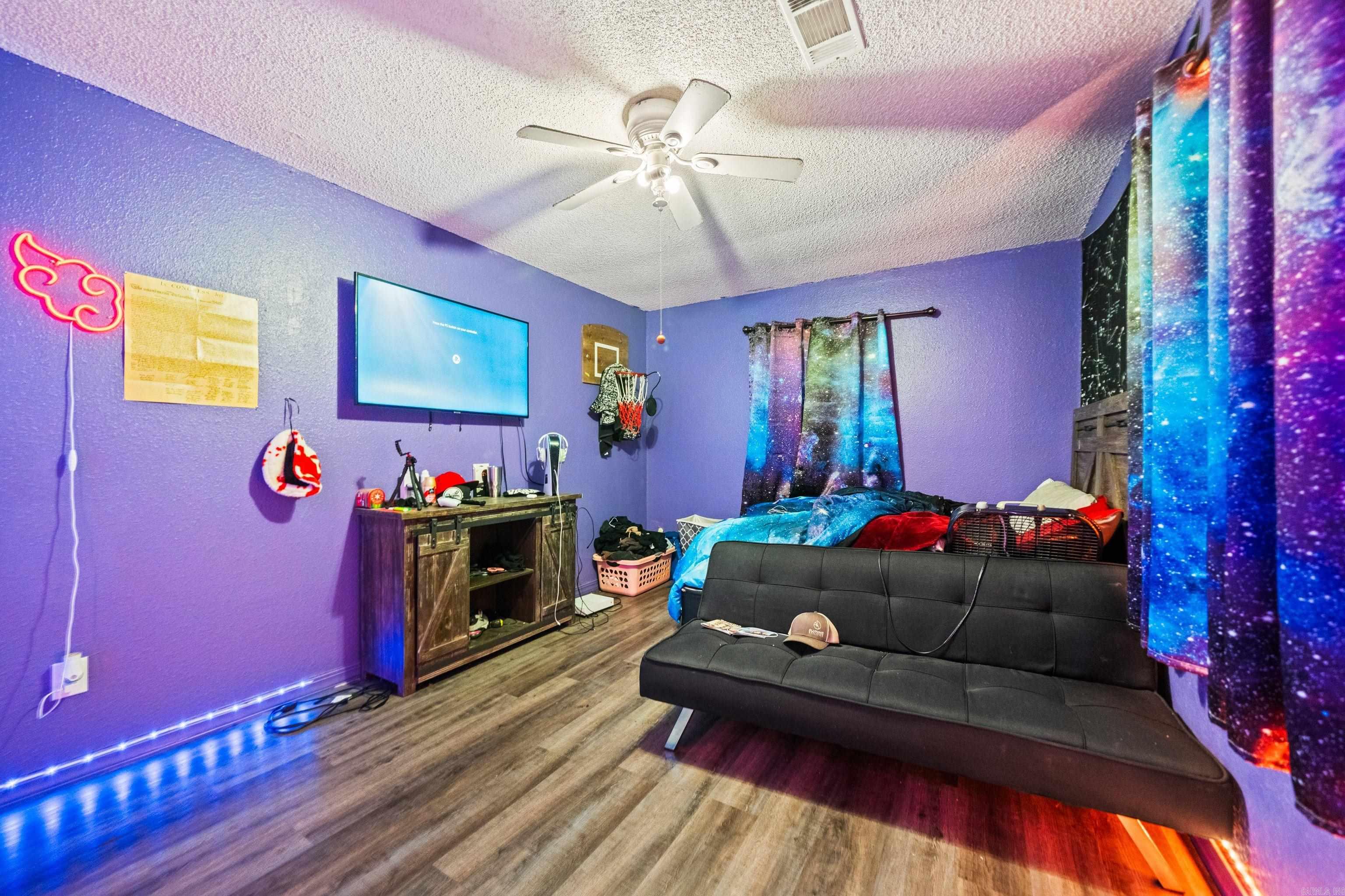 Pine Meadows 1 - Residential
