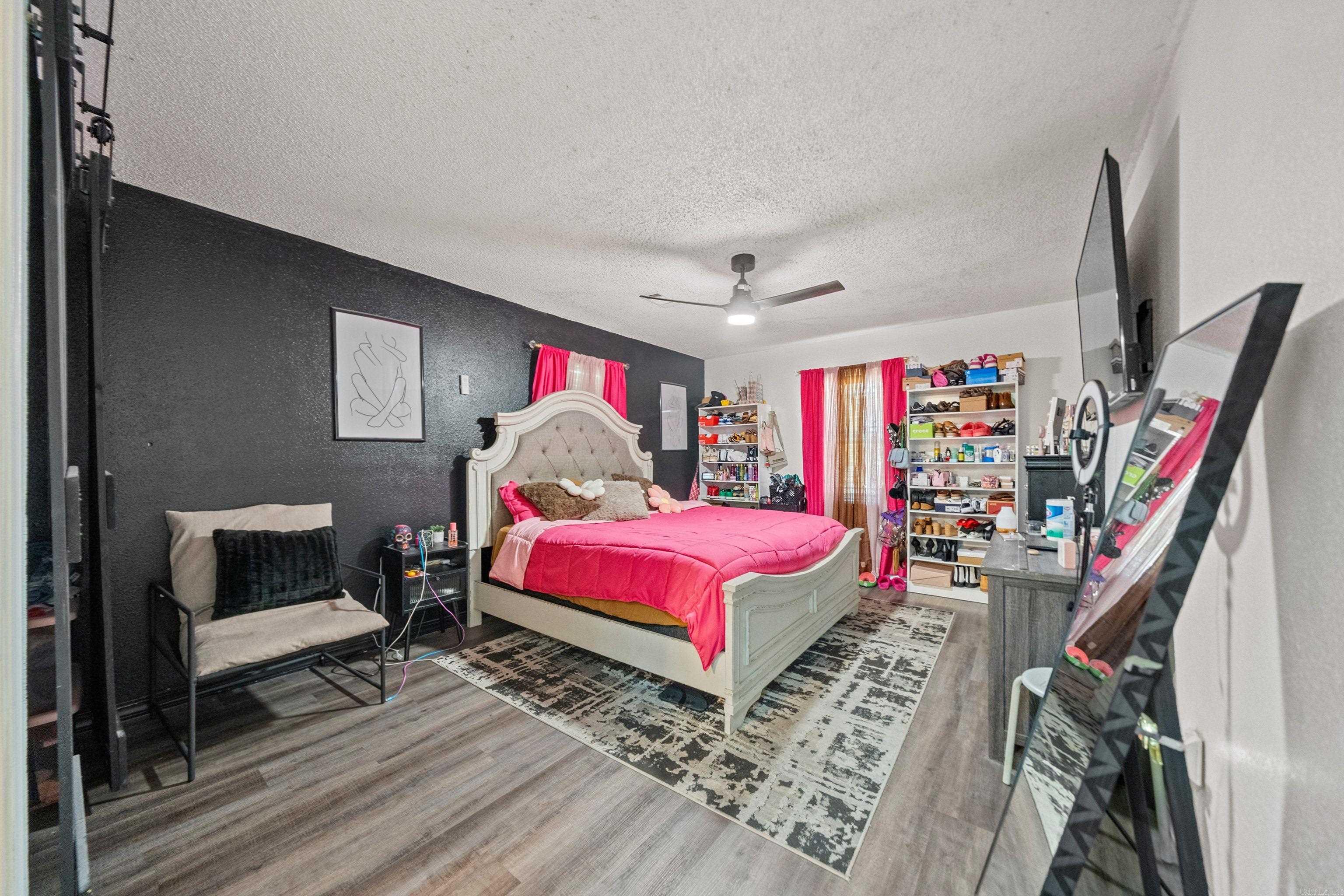 Pine Meadows 1 - Residential