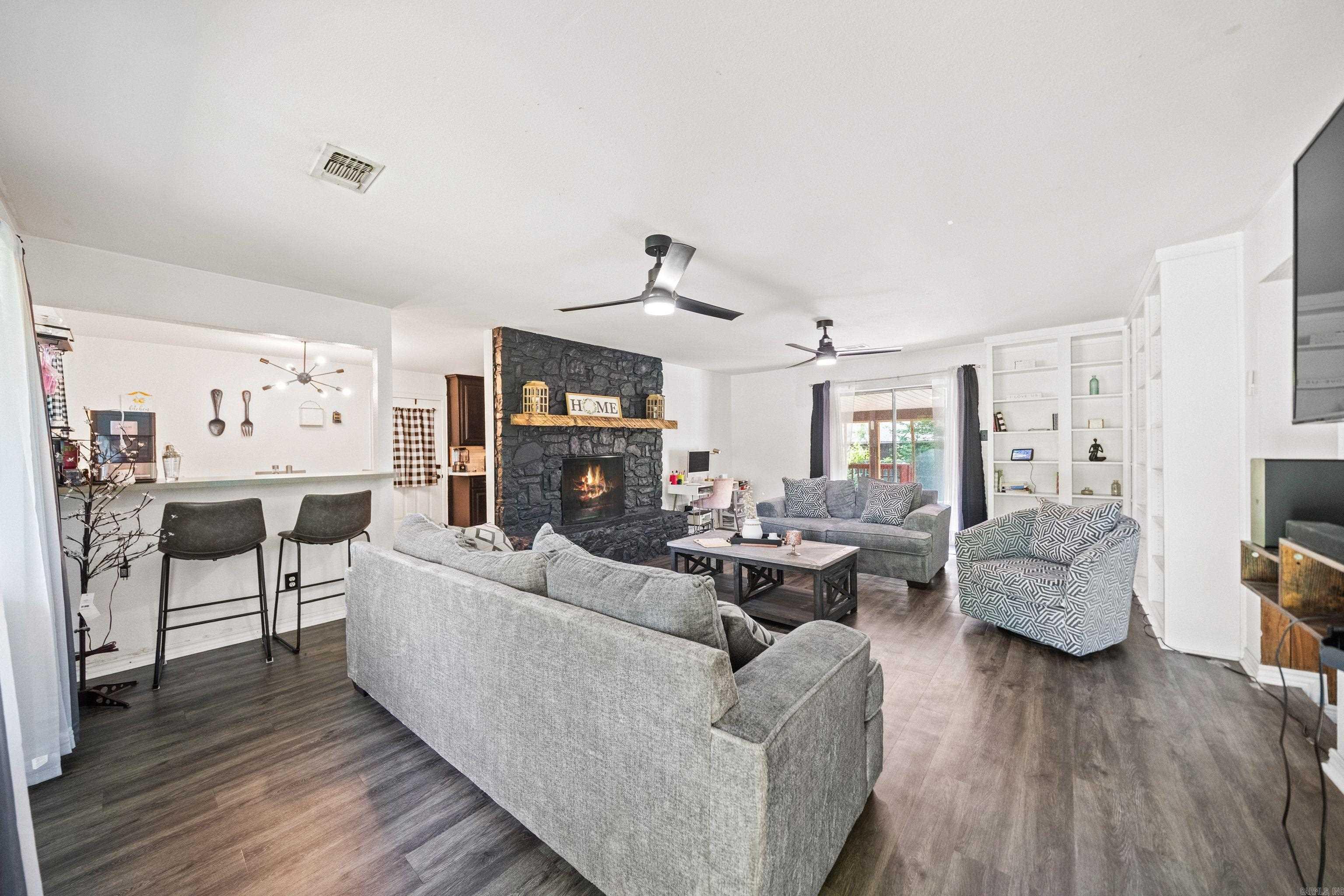 Pine Meadows 1 - Residential