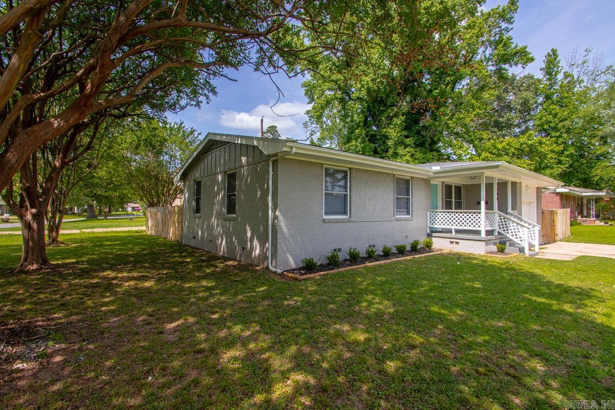 OAKHURST - Residential