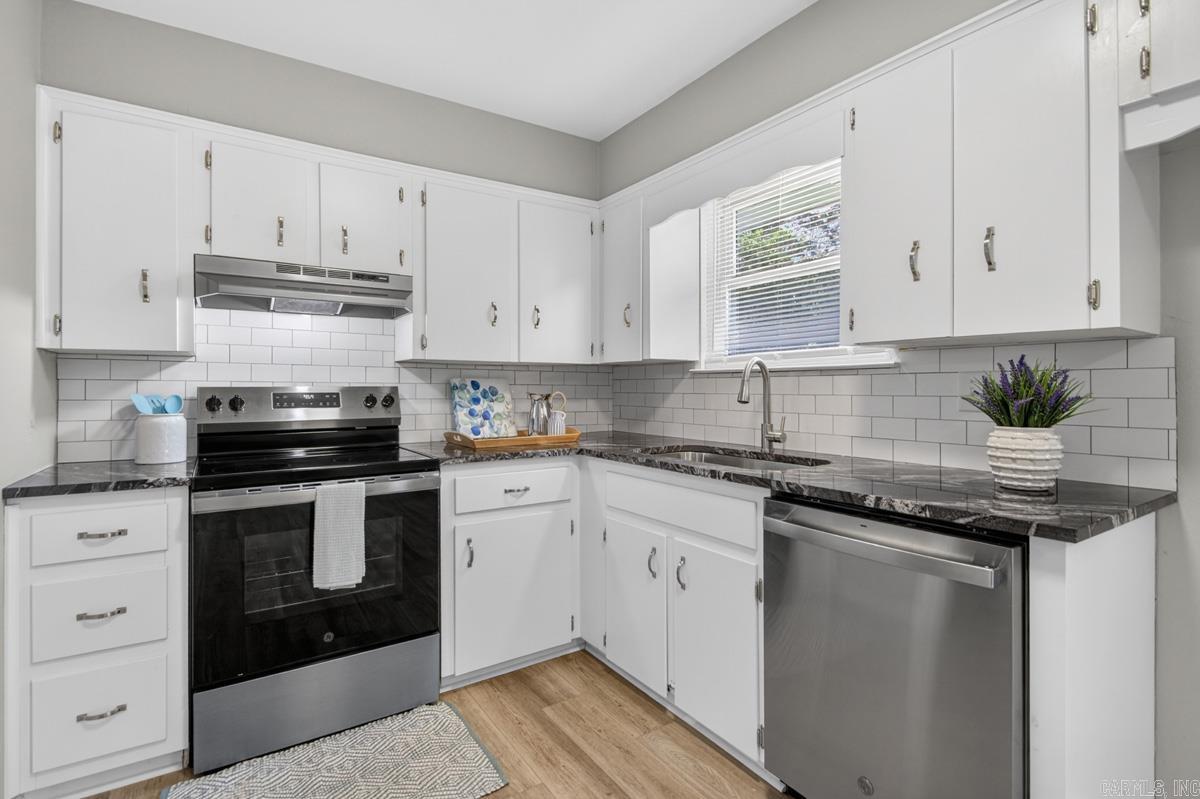 OAKHURST - Residential