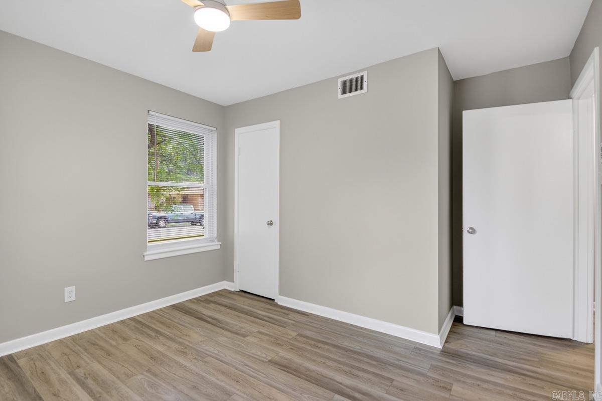 OAKHURST - Residential