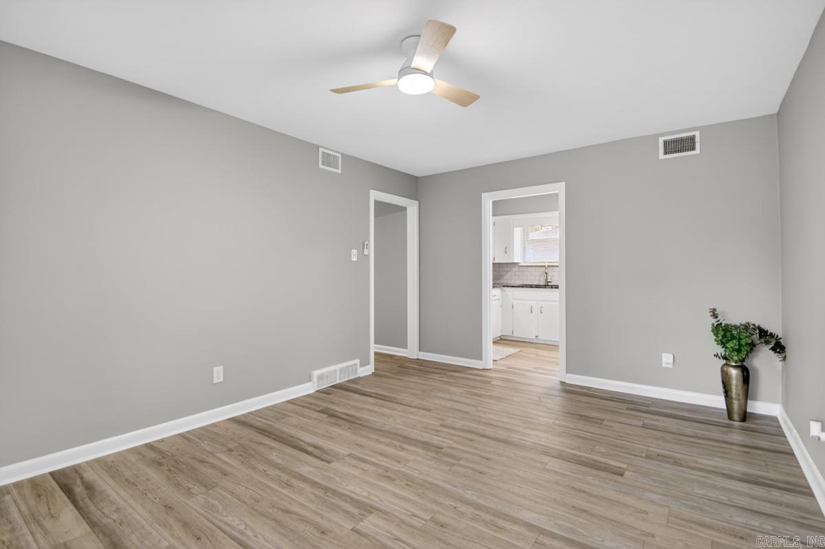 OAKHURST - Residential