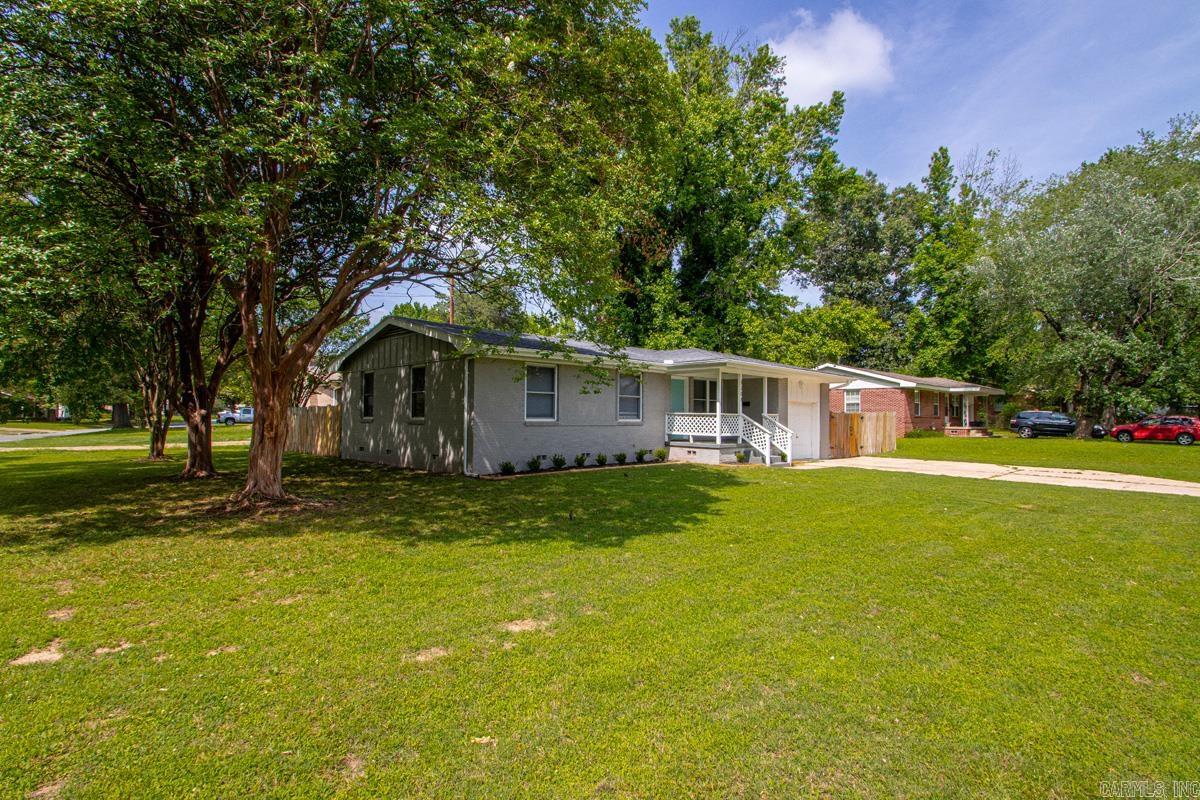 OAKHURST - Residential