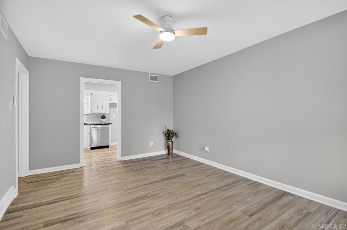 OAKHURST - Residential