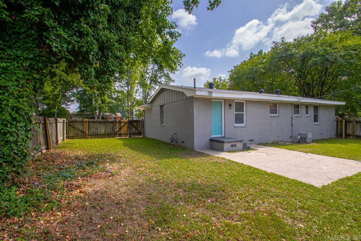 OAKHURST - Residential