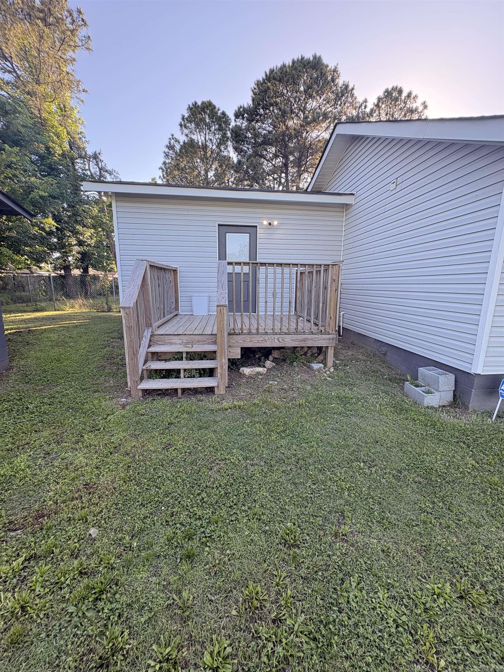 EAST CENTRAL - Residential