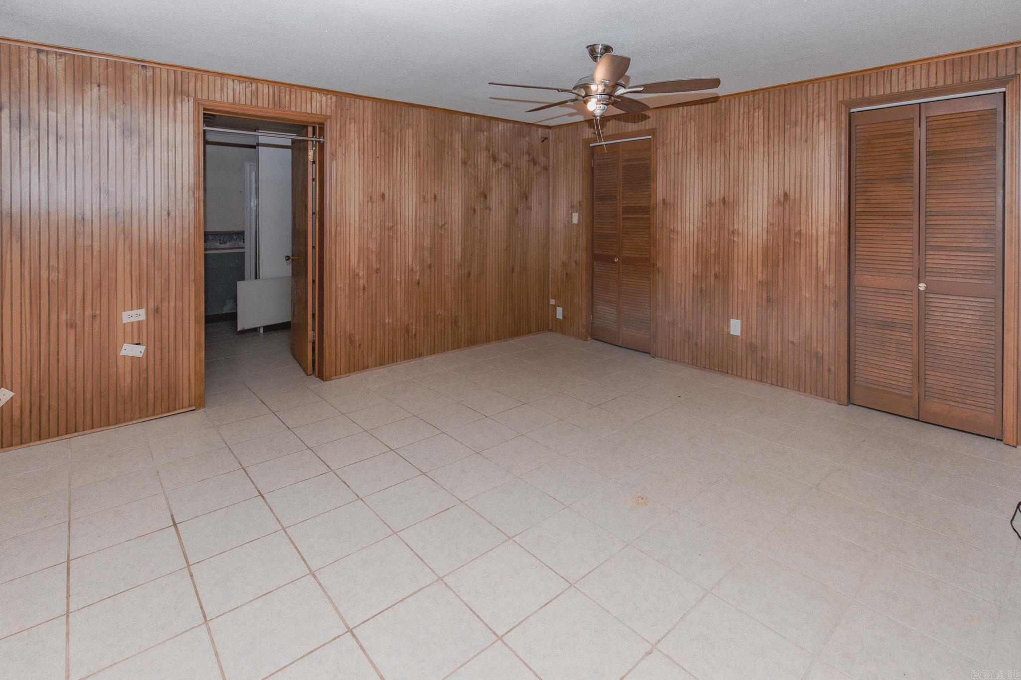 PINE GROVE - Residential