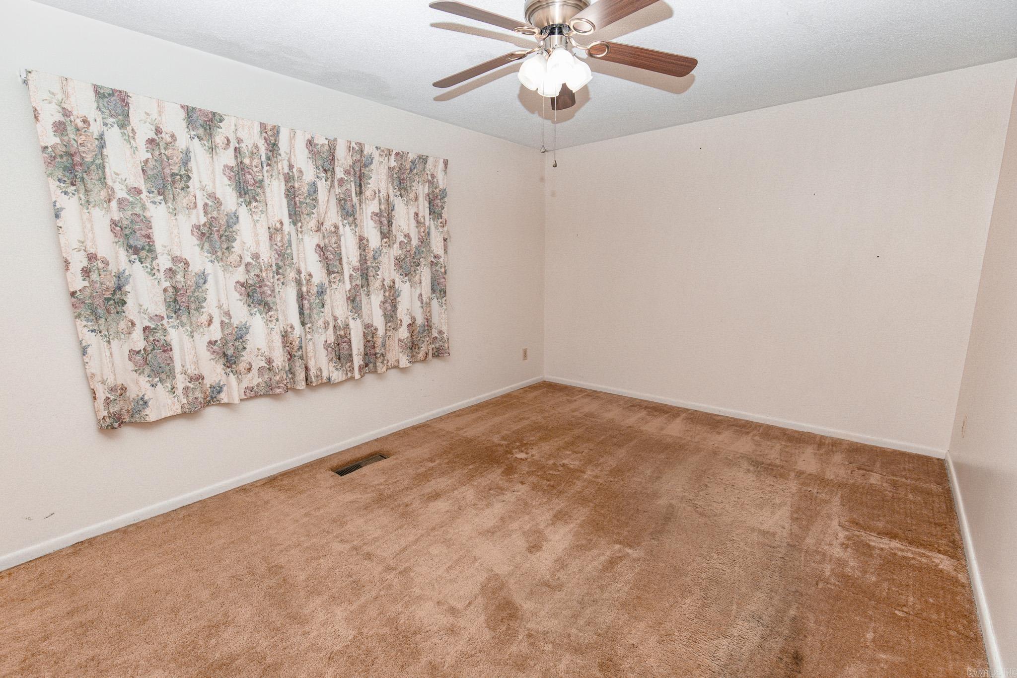 PINE GROVE - Residential