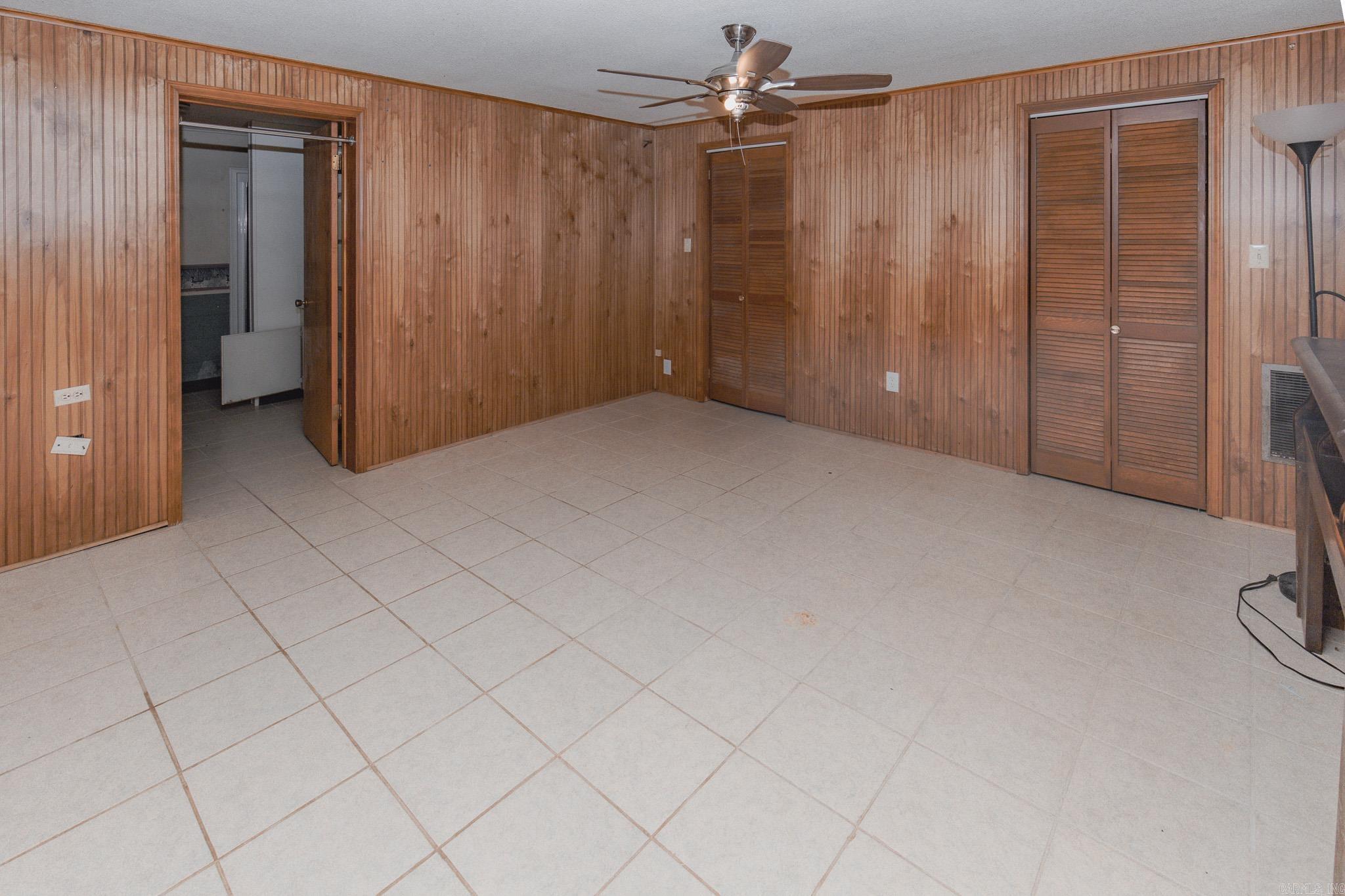 PINE GROVE - Residential