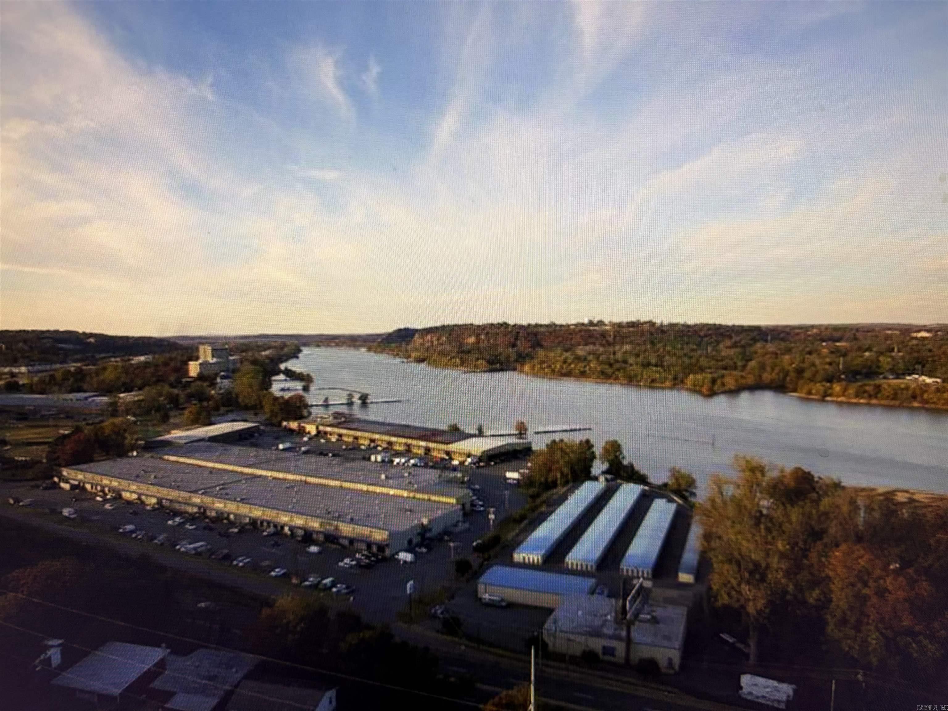 Virginia Heights - Land