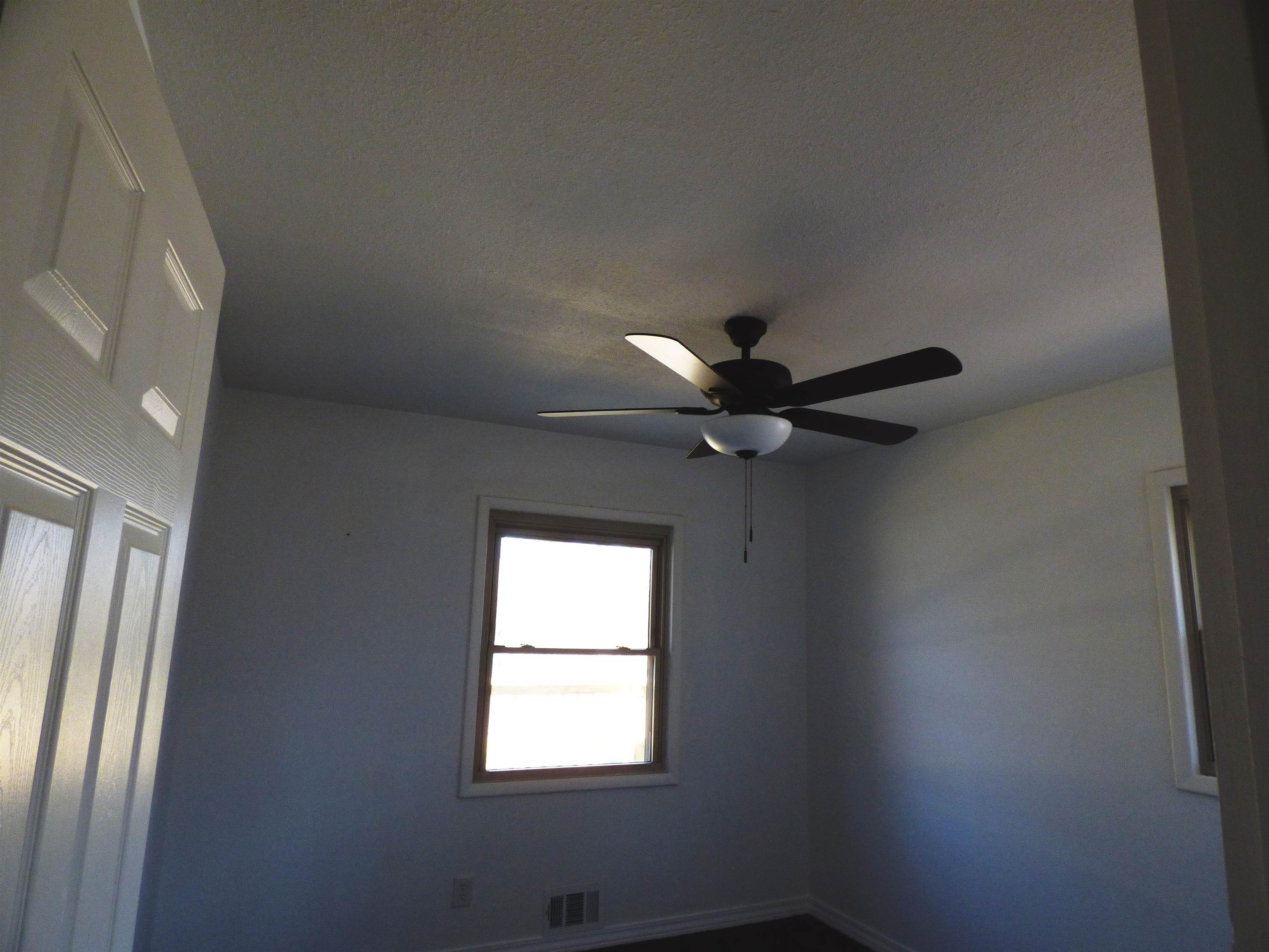 Dakota Second - Residential Lease