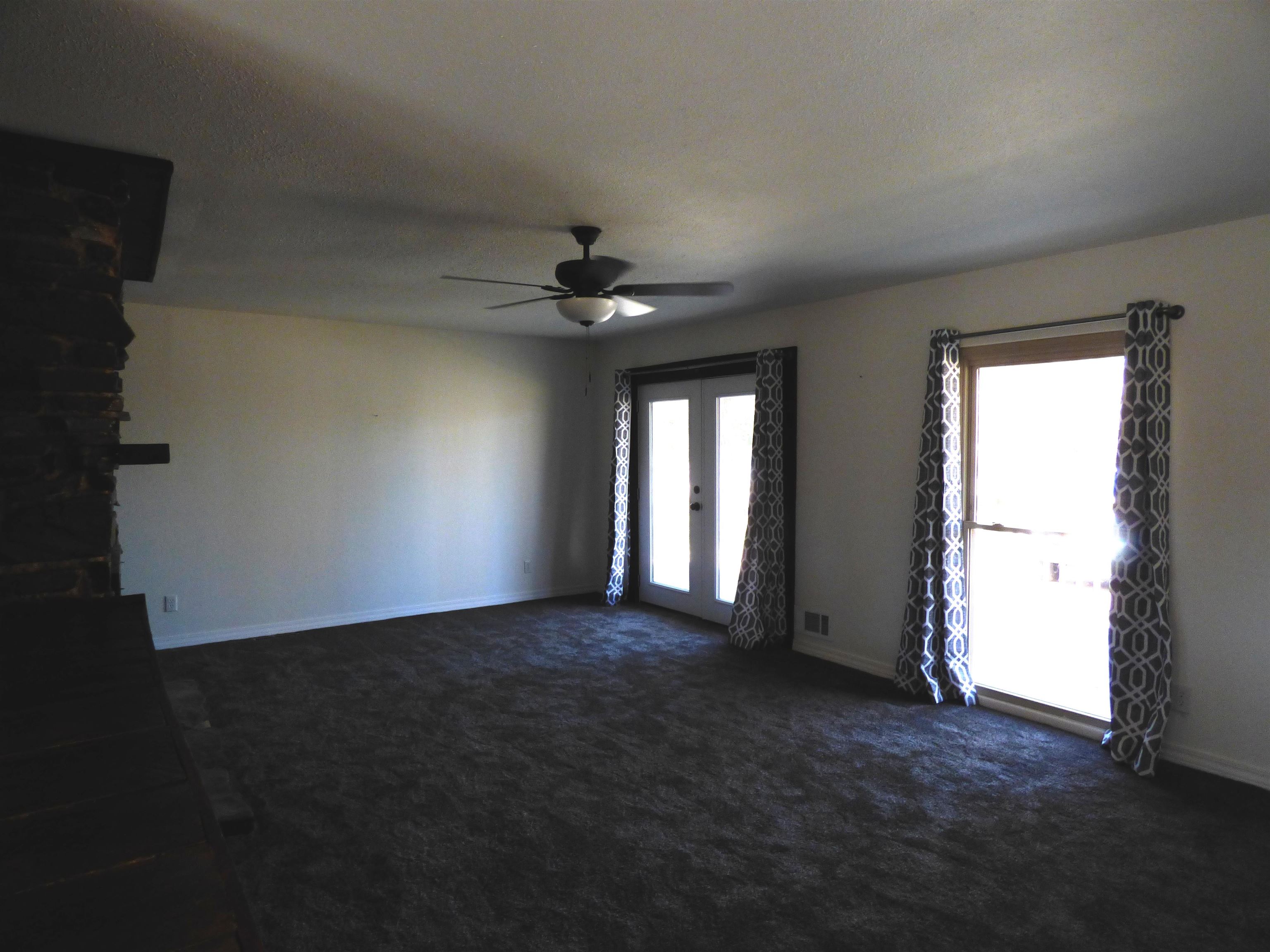 Dakota Second - Residential Lease