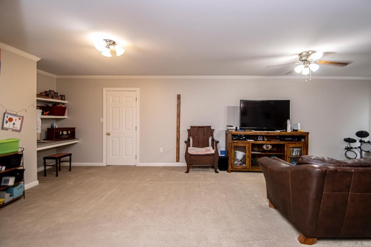 KENTUCKY FOOTHILLS - Residential