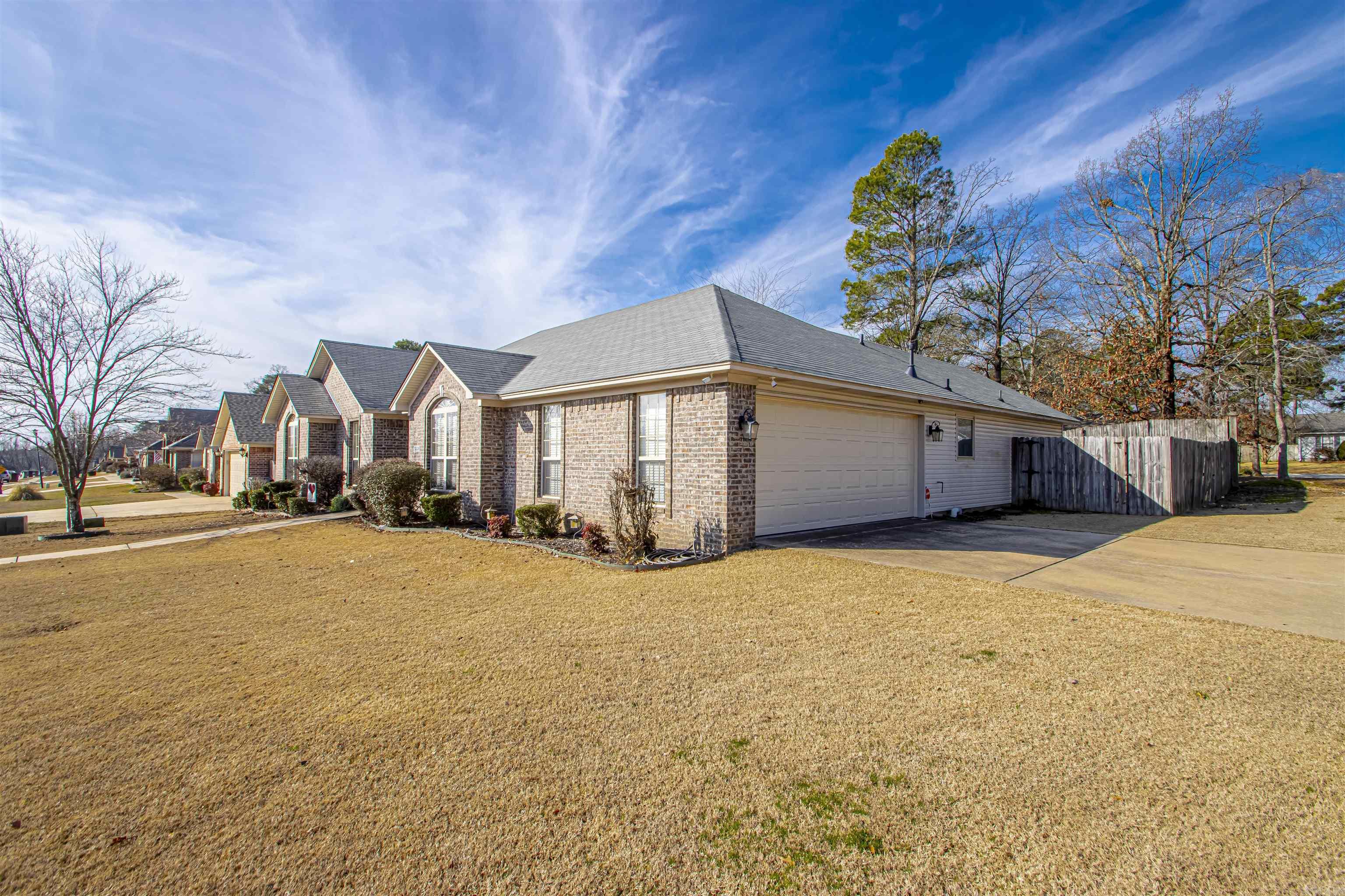 FOREST COVE - Residential