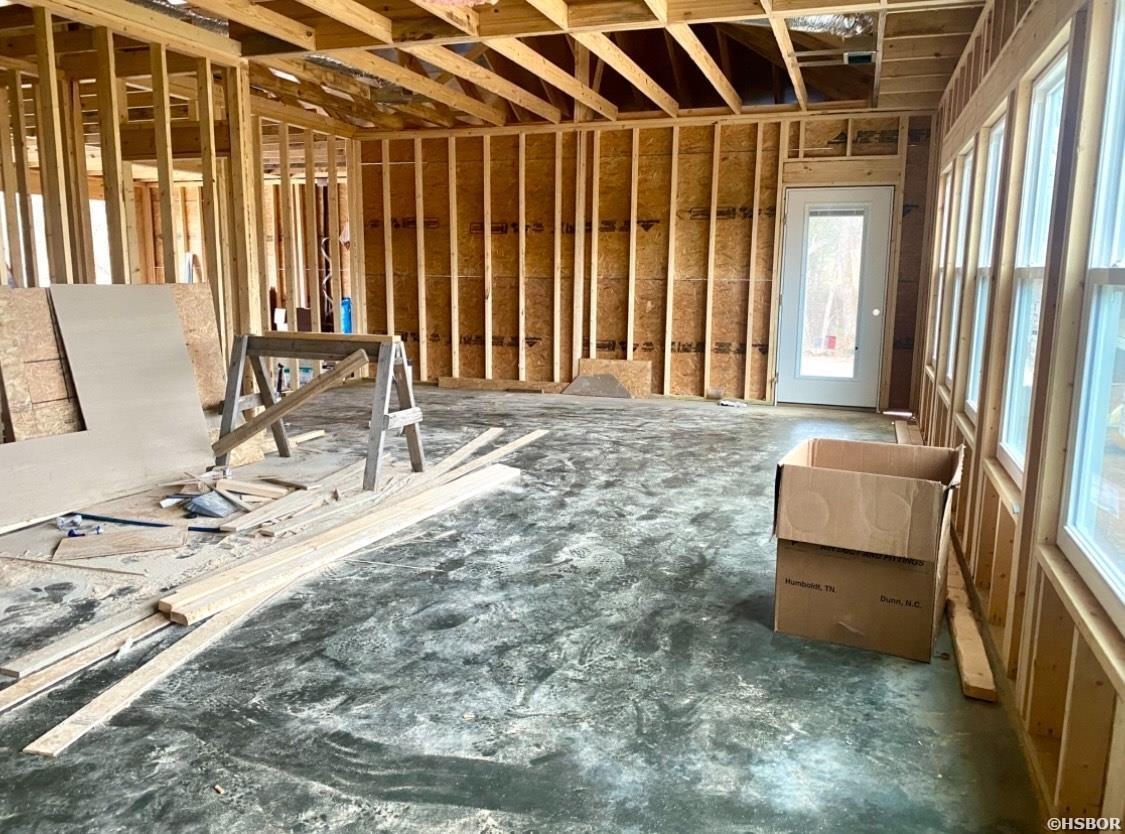 Diamondhead L1 - Residential