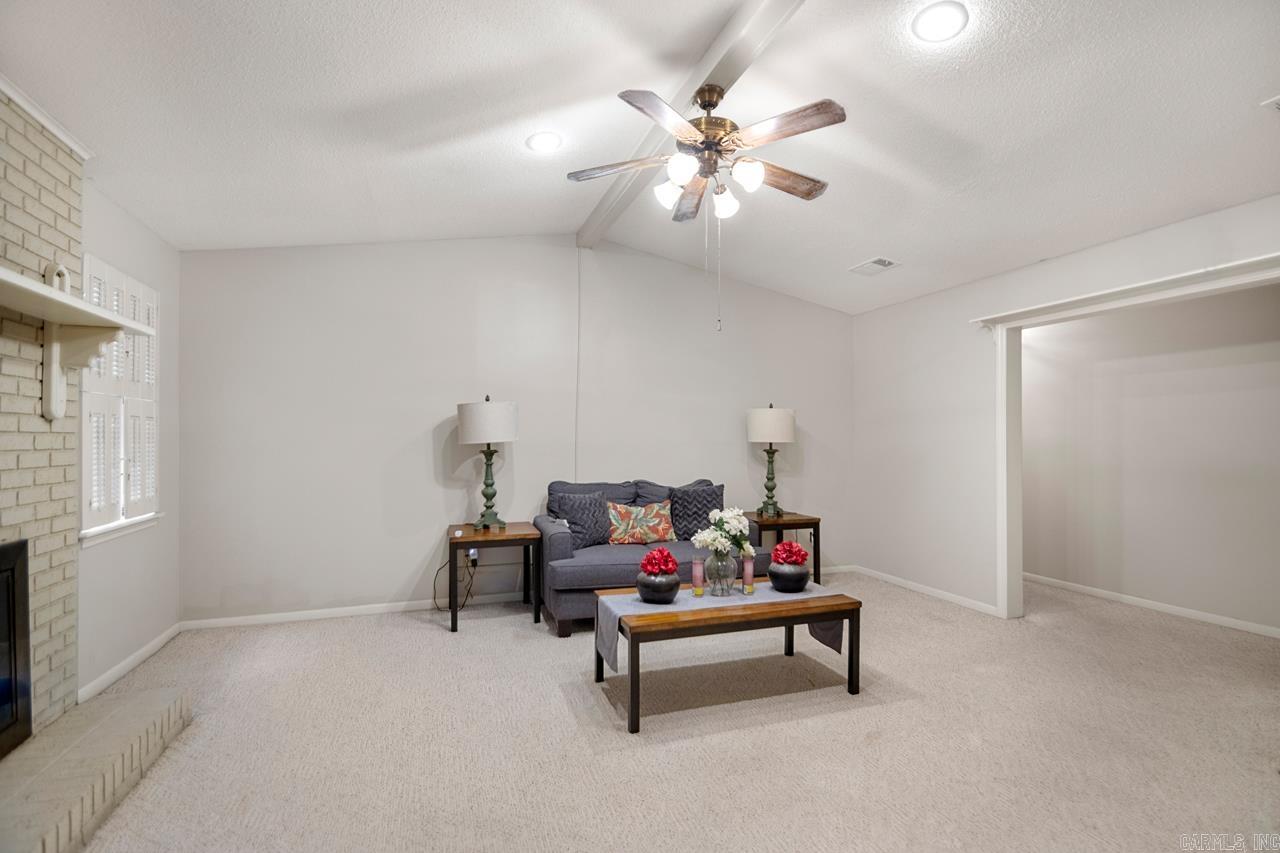 OTTER CREEK COMMUNITY - Residential