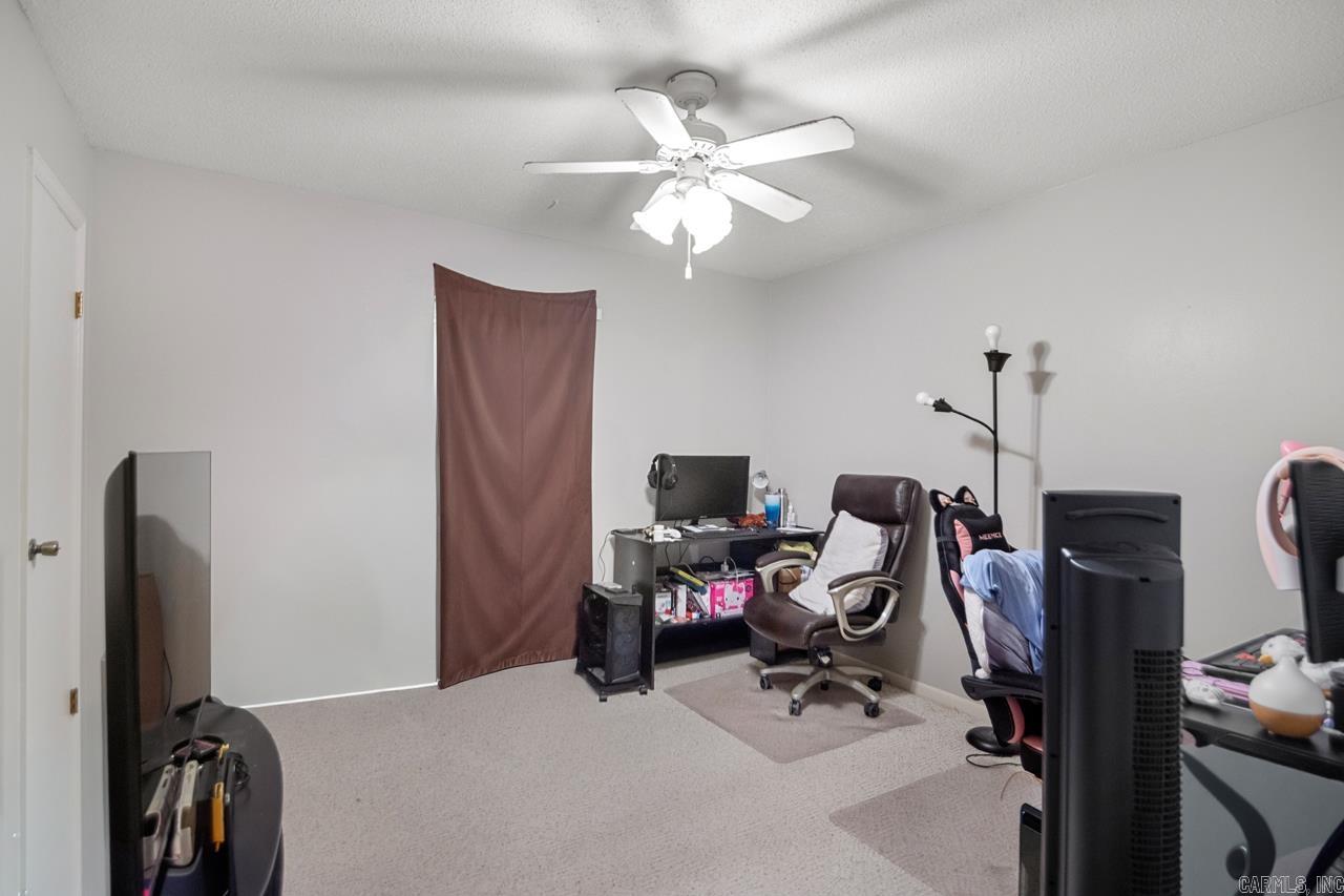 OTTER CREEK COMMUNITY - Residential