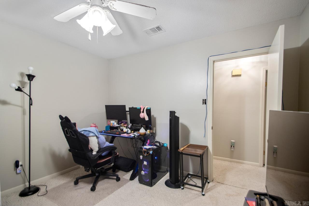 OTTER CREEK COMMUNITY - Residential