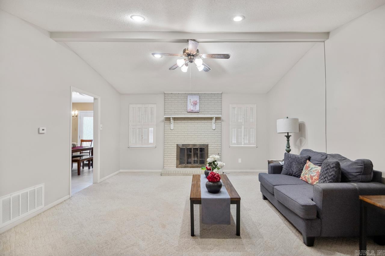 OTTER CREEK COMMUNITY - Residential