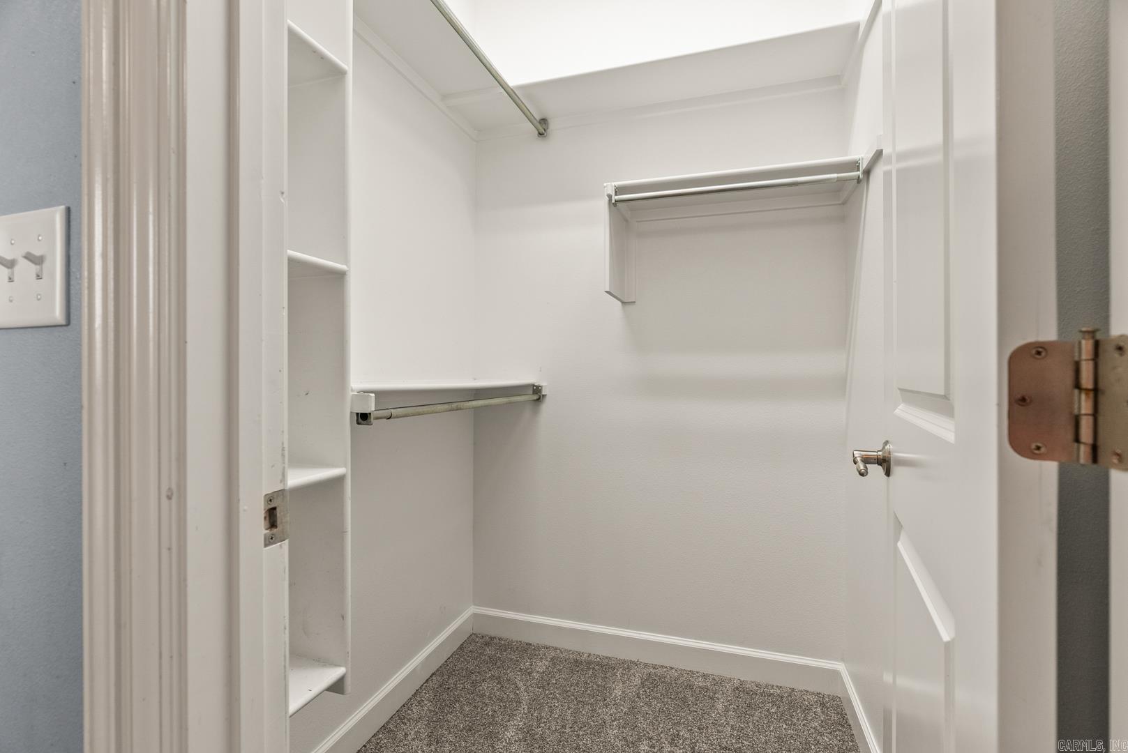 SPRINGHILL VALLEY ESTATES - Residential