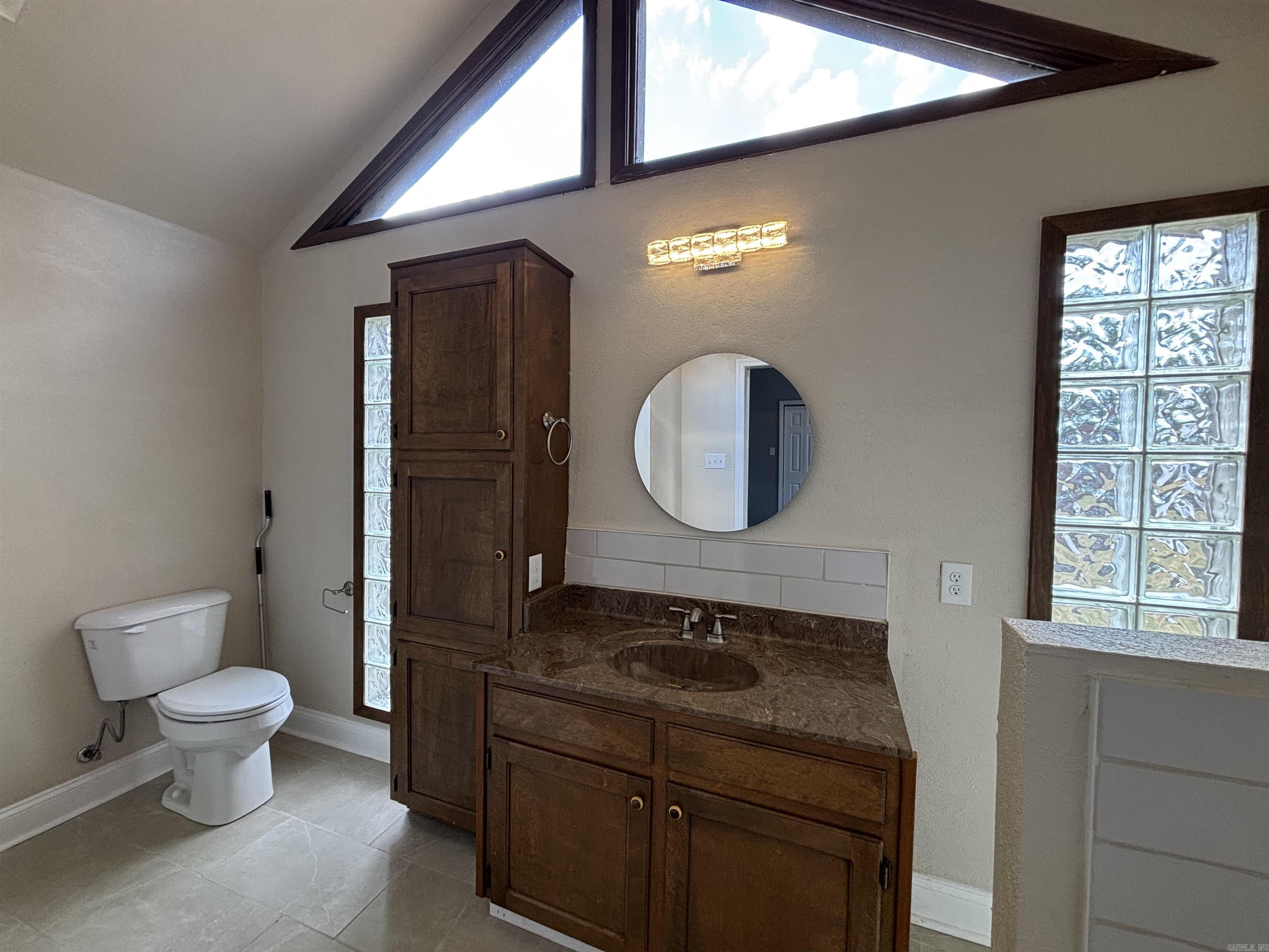 OT Hicks & Reynolds - Residential