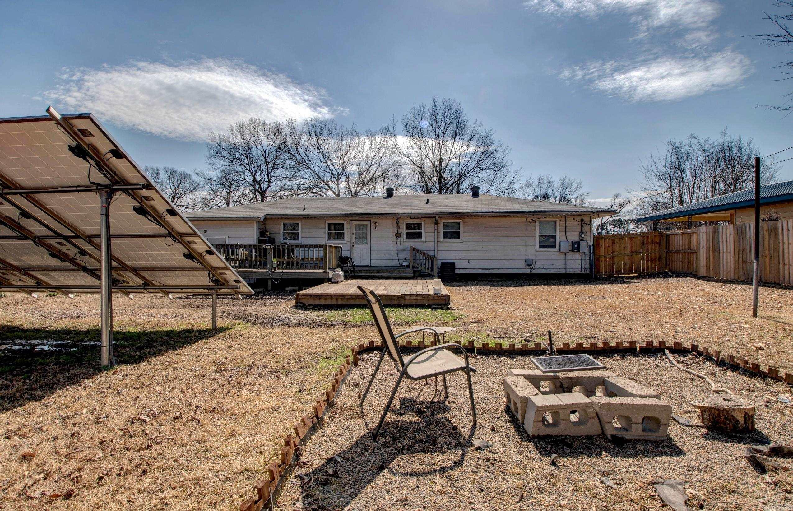 BRADENS ADDN TO JACK - Residential
