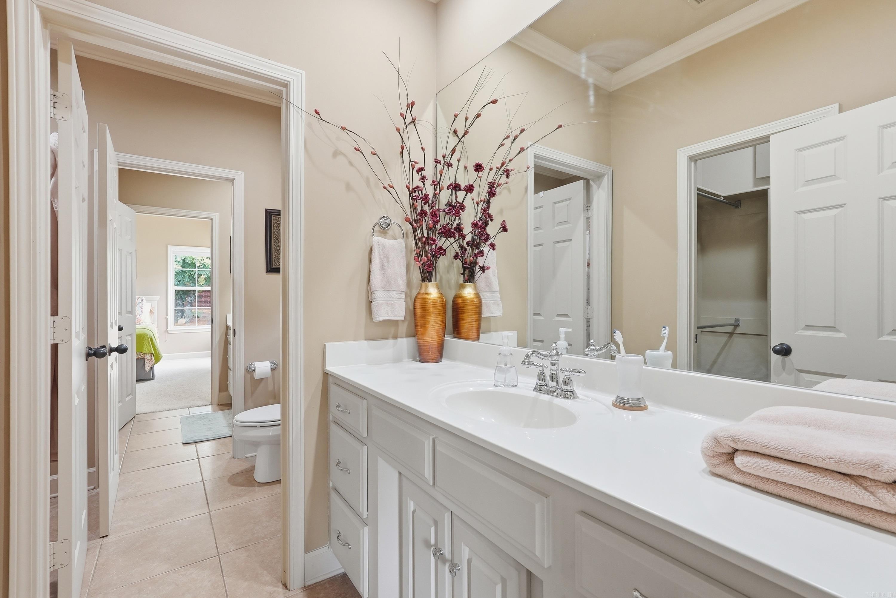 MILLERS CROSSING - Residential