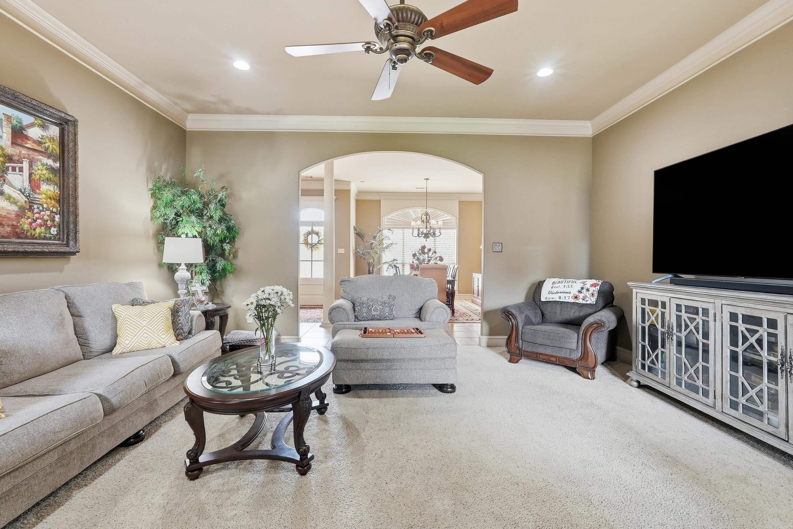 MILLERS CROSSING - Residential