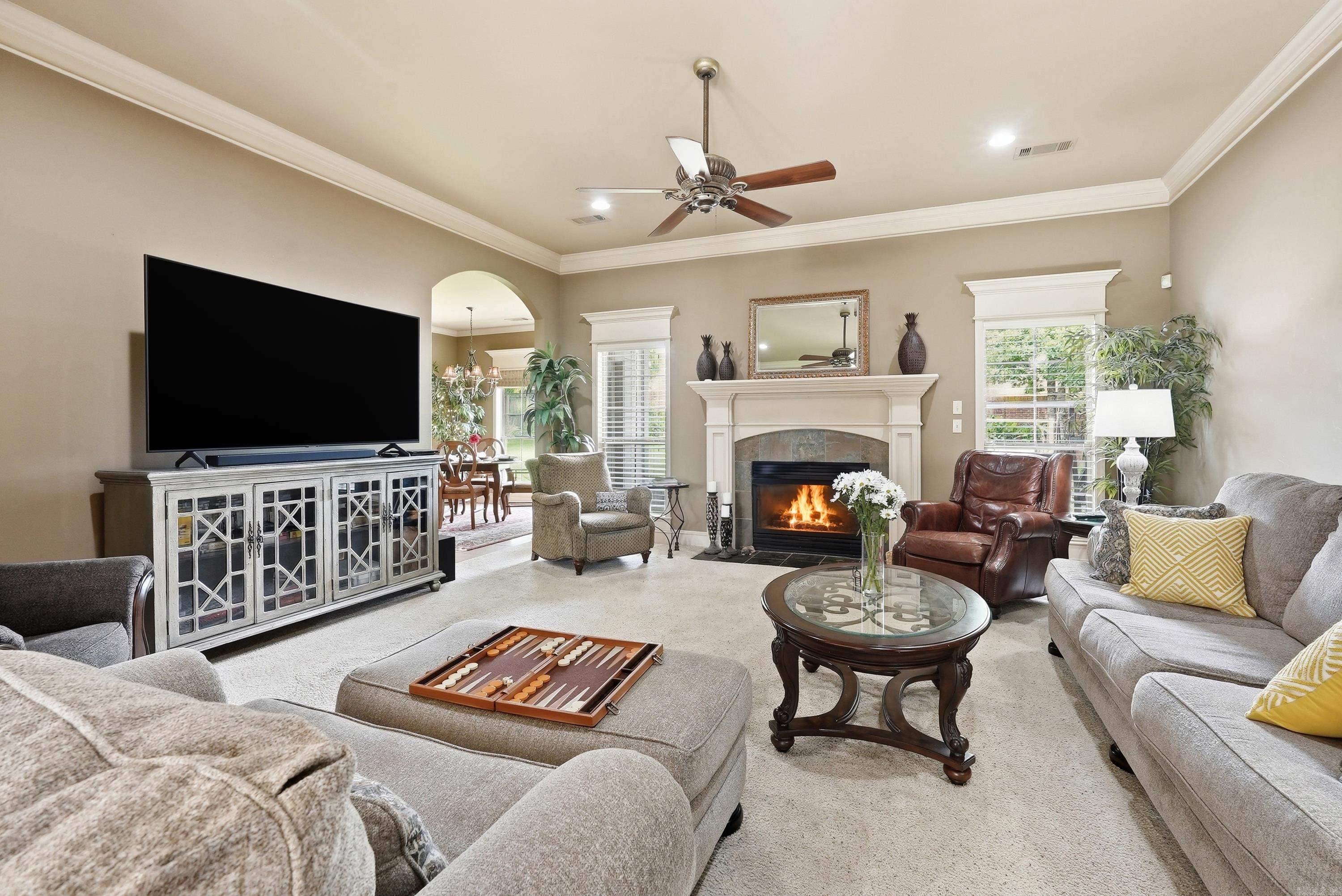 MILLERS CROSSING - Residential