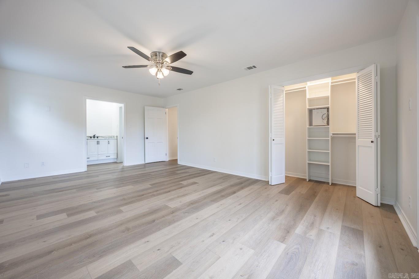 Leawood Heights - Residential