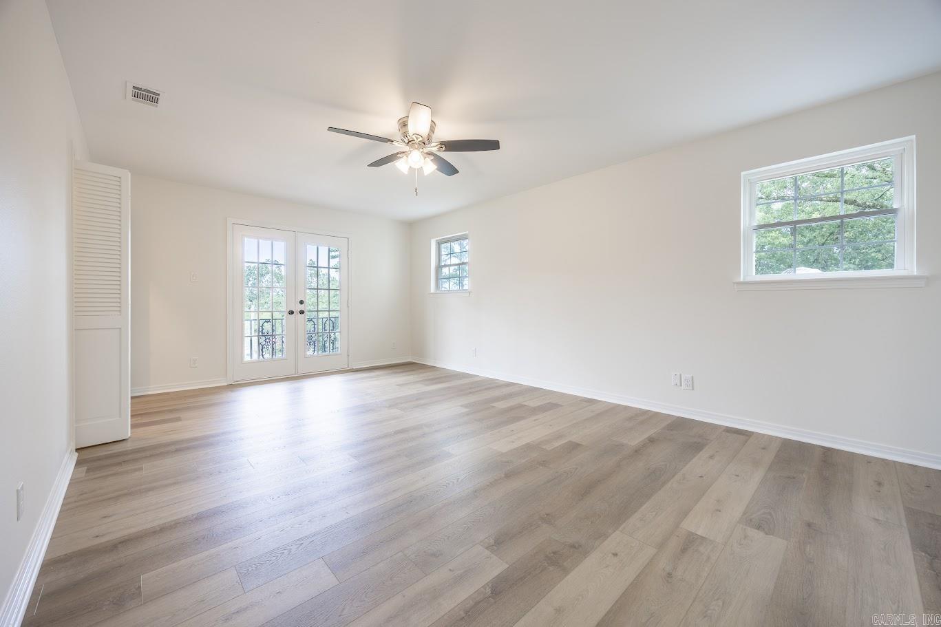 Leawood Heights - Residential