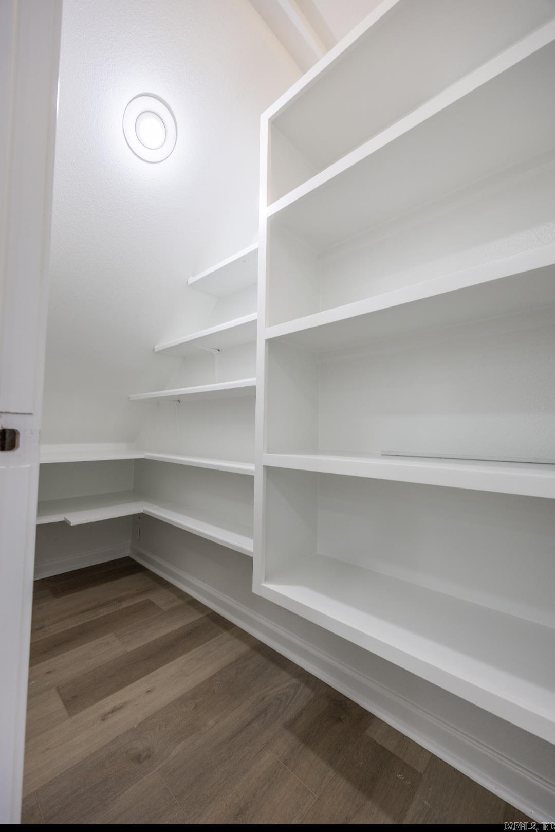 Leawood Heights - Residential