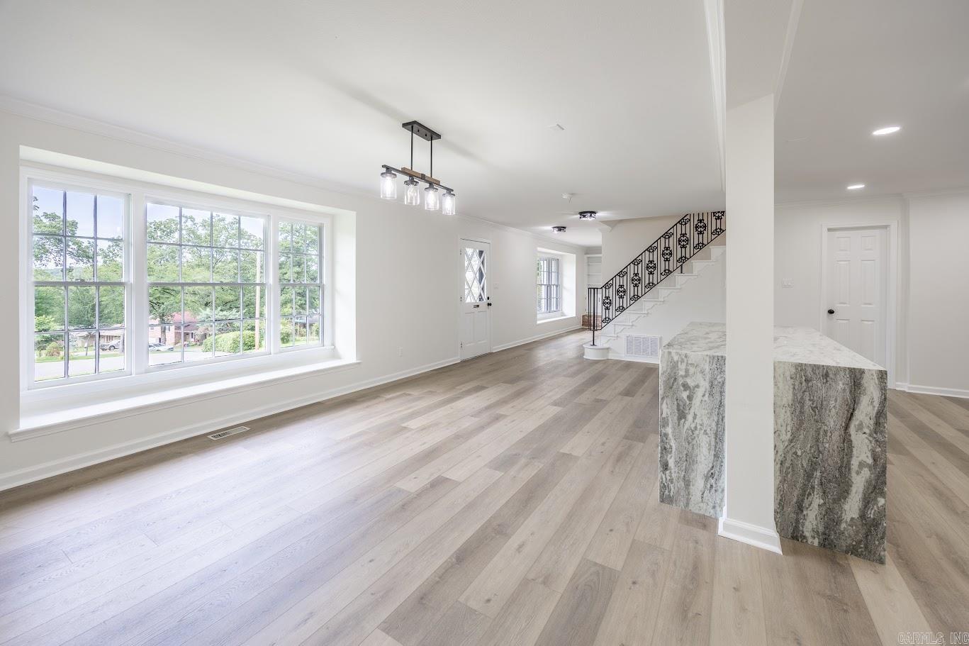 Leawood Heights - Residential