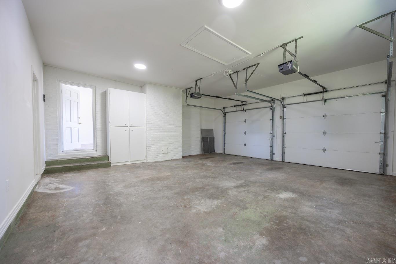 Leawood Heights - Residential