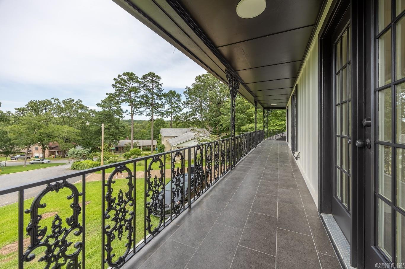 Leawood Heights - Residential