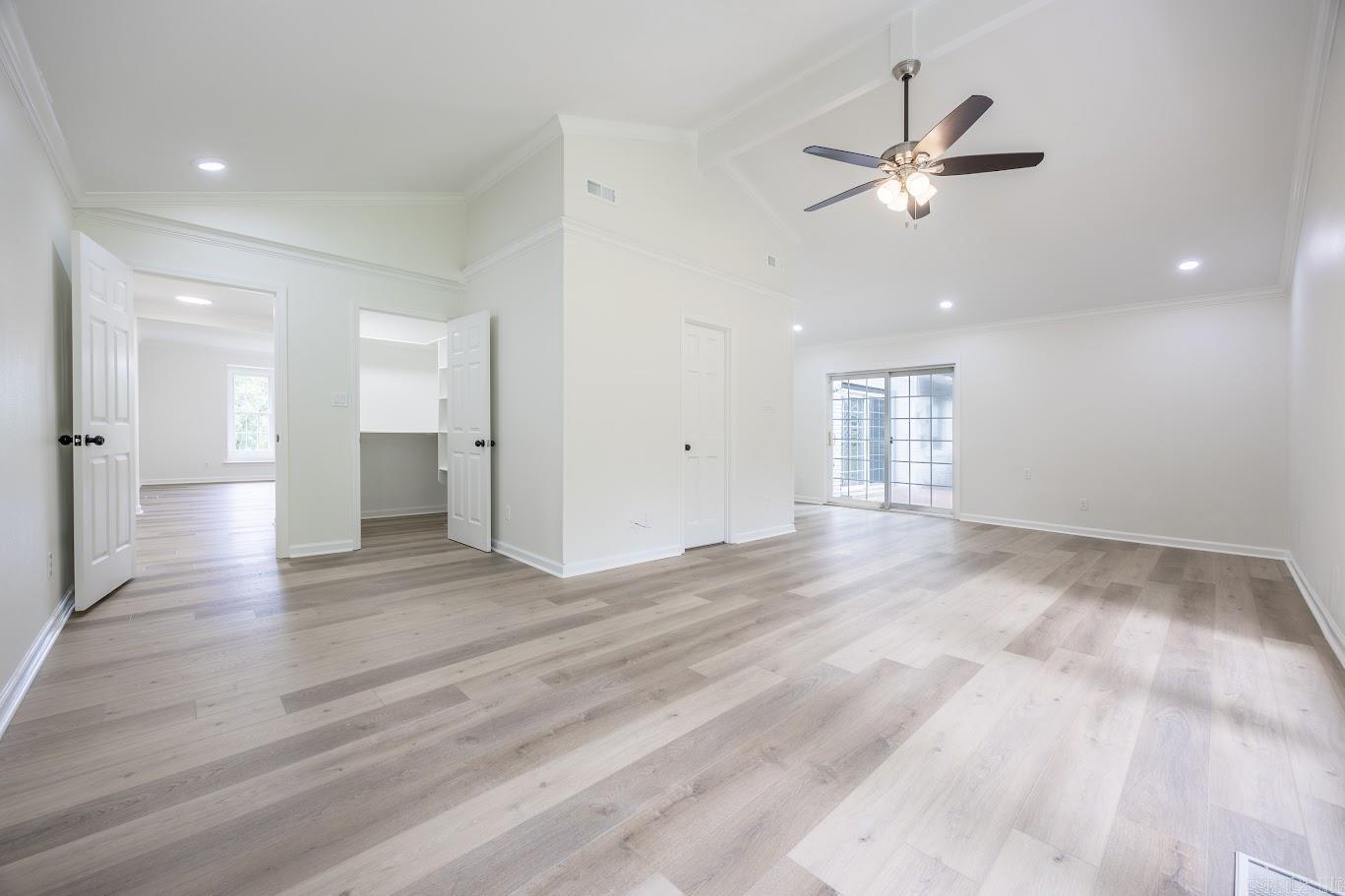 Leawood Heights - Residential