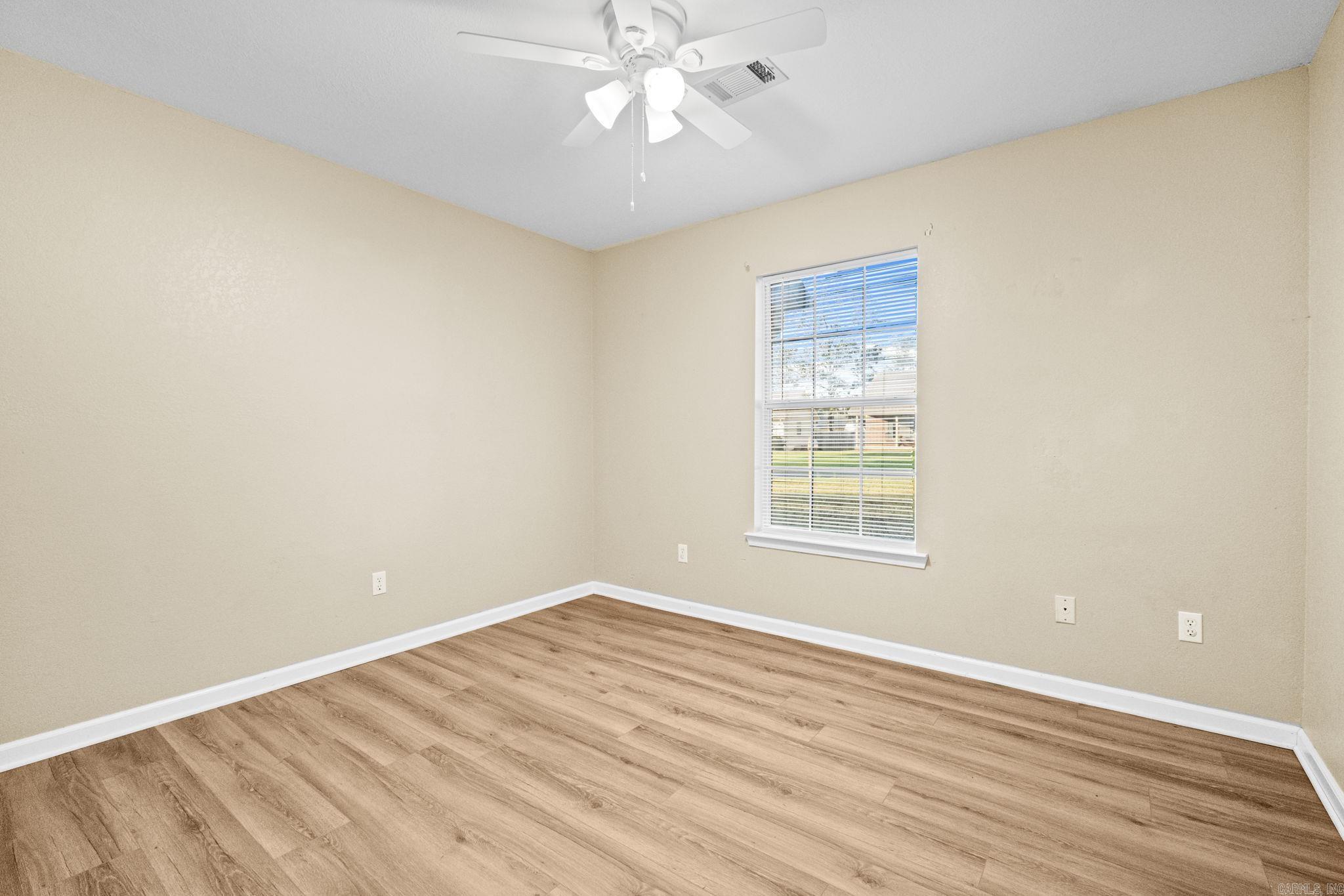 ROBINWOOD - Residential