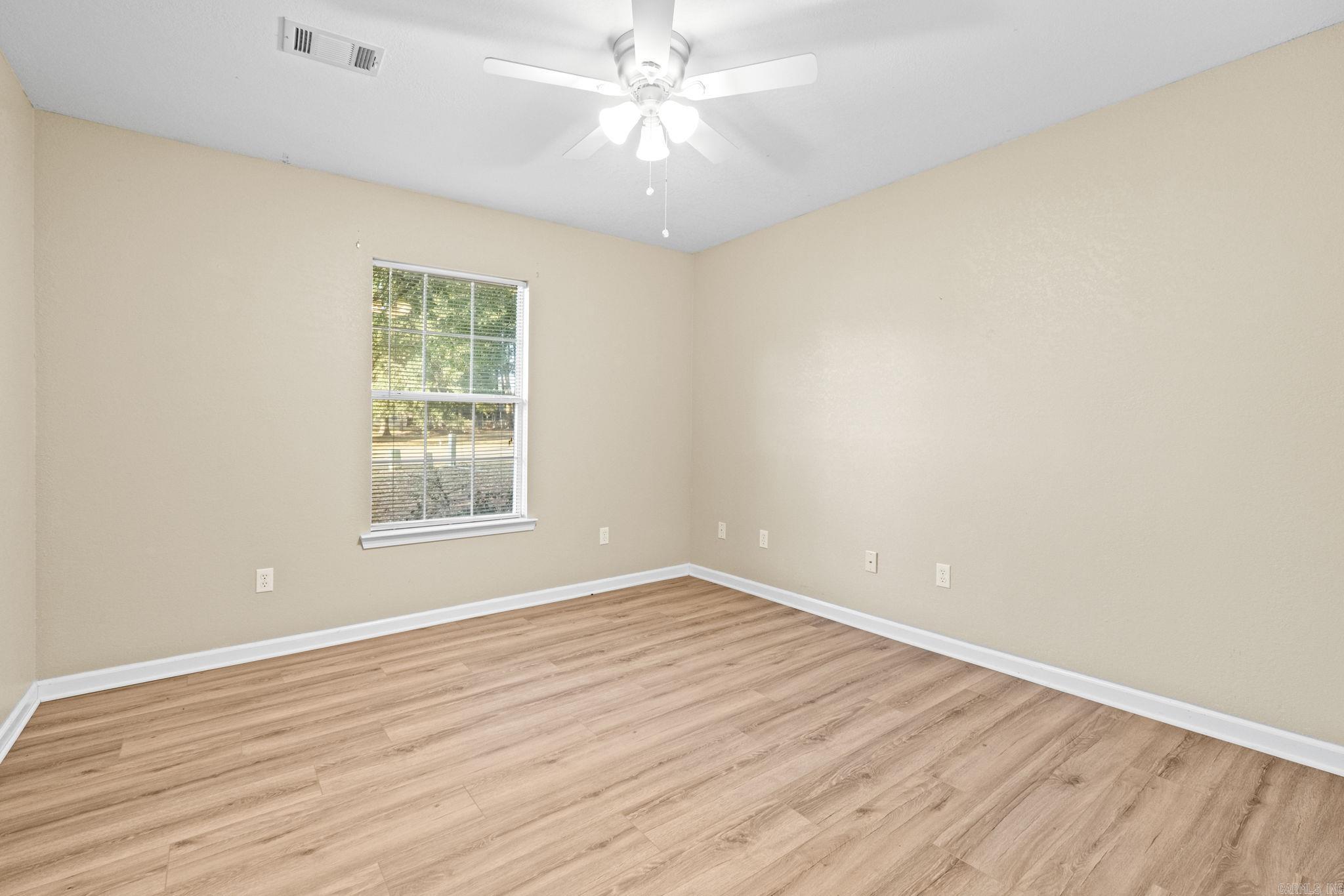 ROBINWOOD - Residential