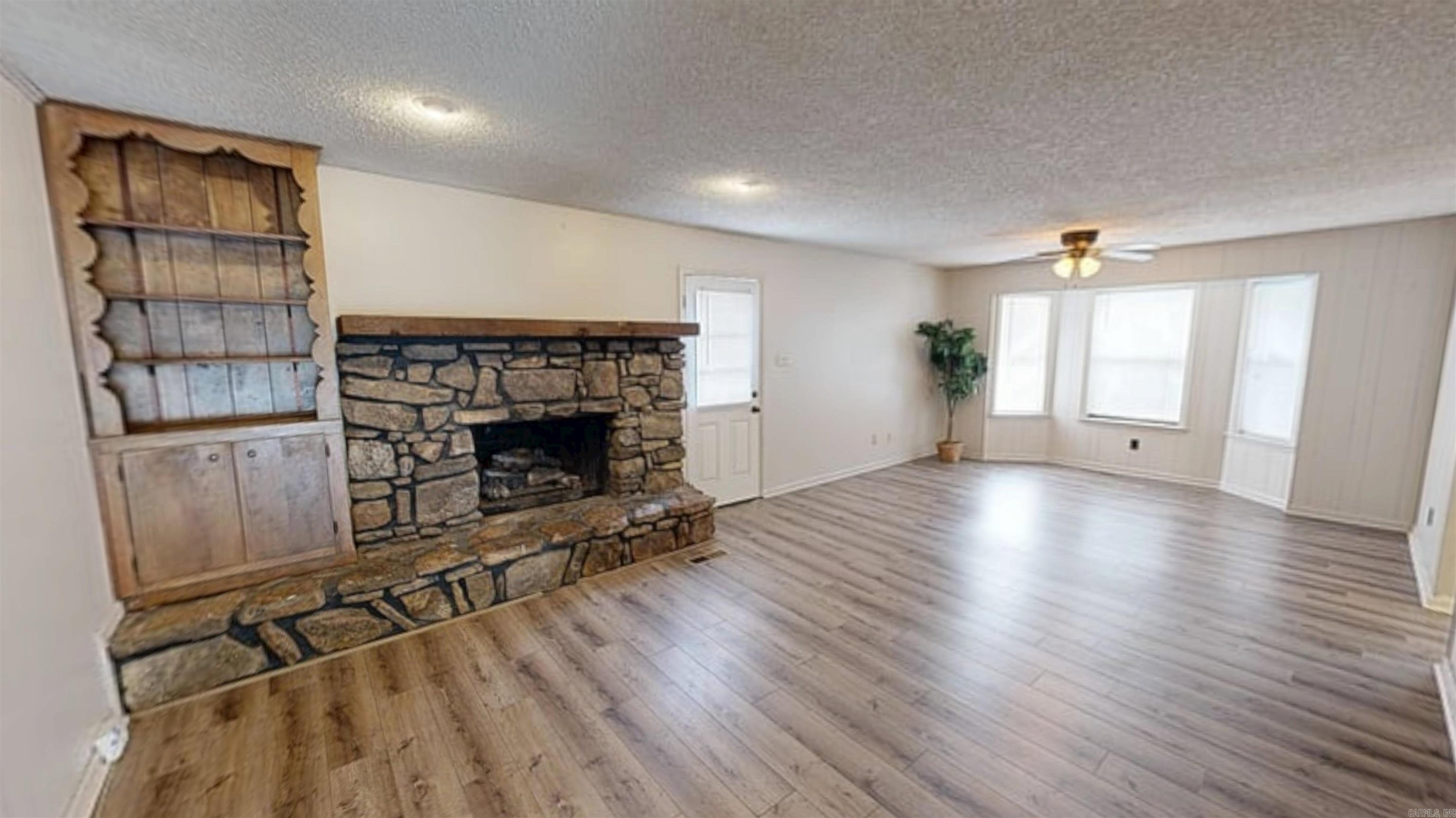 KINGSPARK TO COOK MTN VIL - Residential