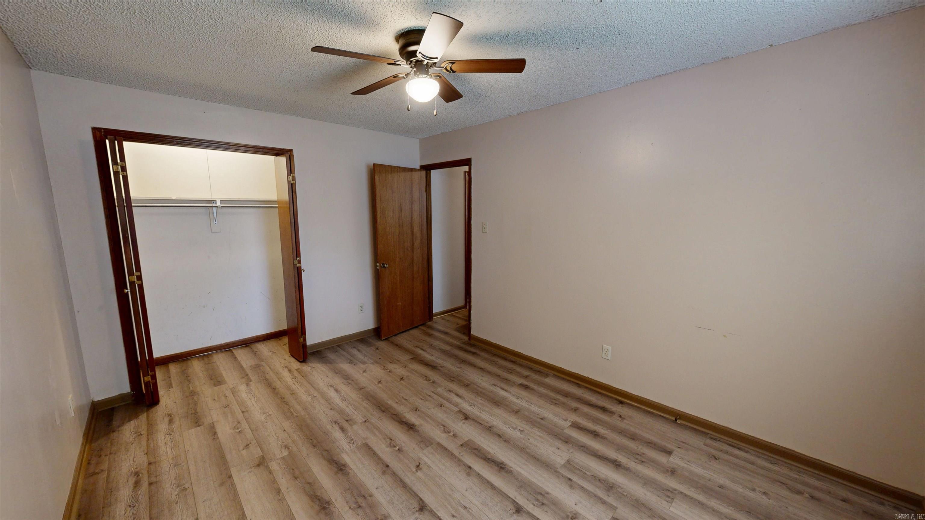 KINGSPARK TO COOK MTN VIL - Residential