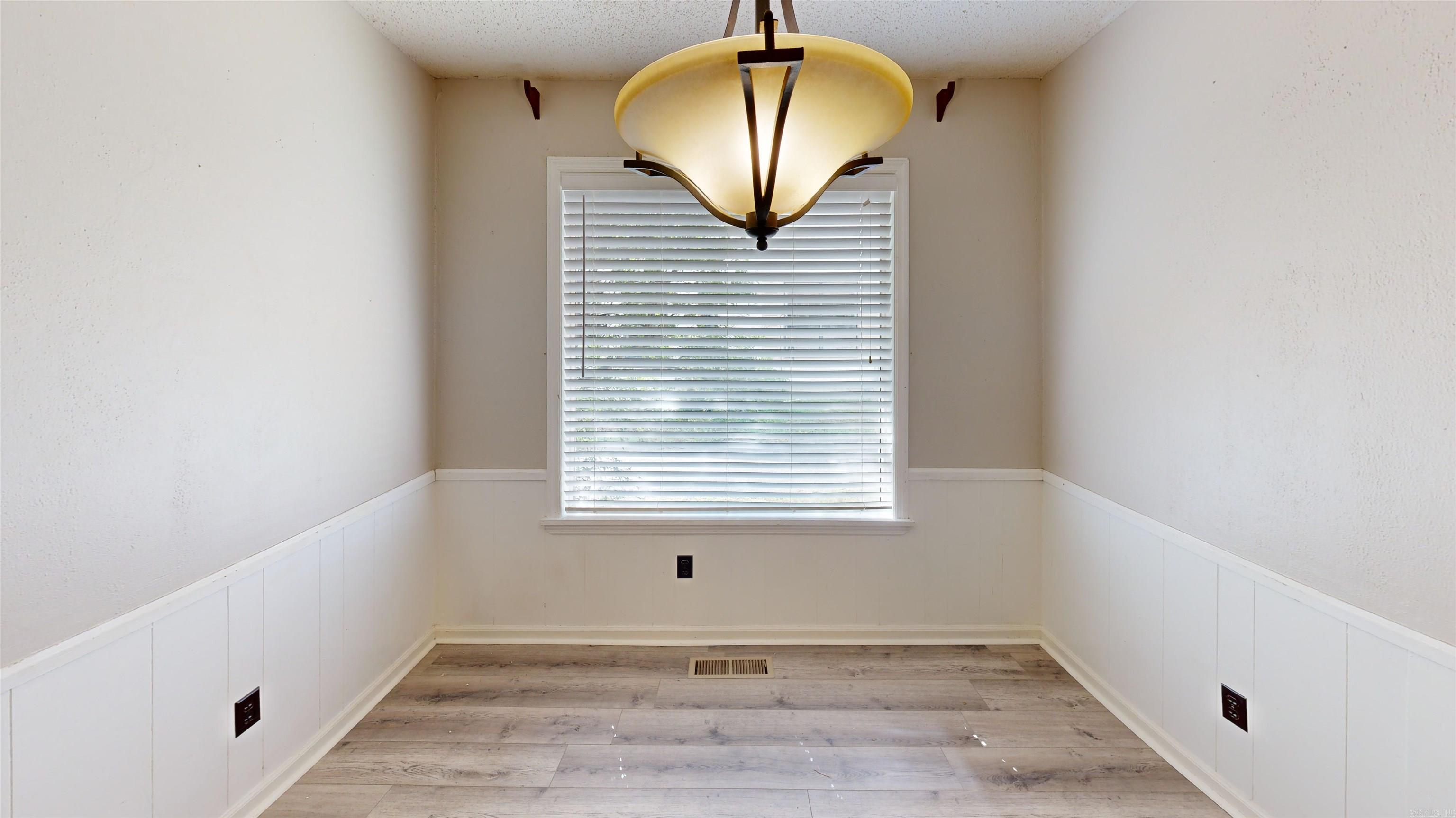 KINGSPARK TO COOK MTN VIL - Residential