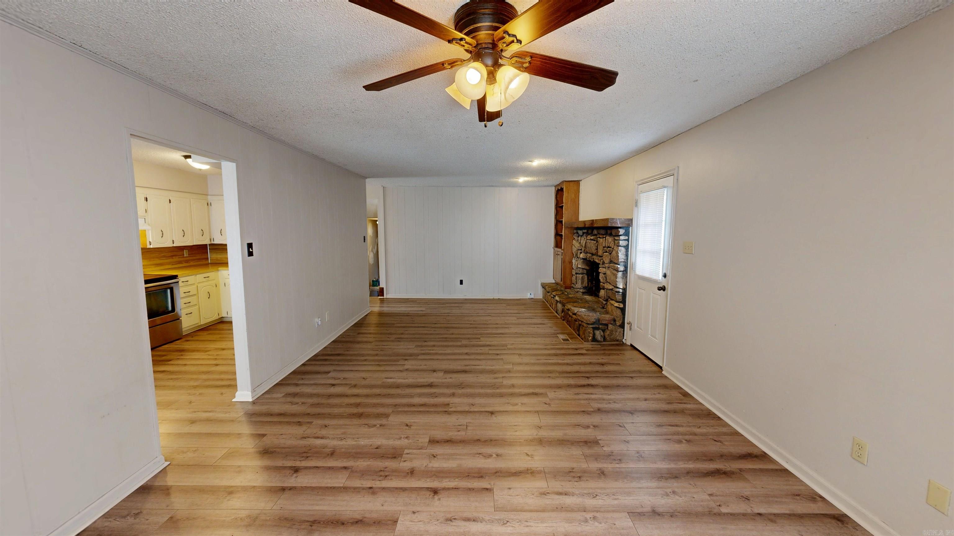 KINGSPARK TO COOK MTN VIL - Residential