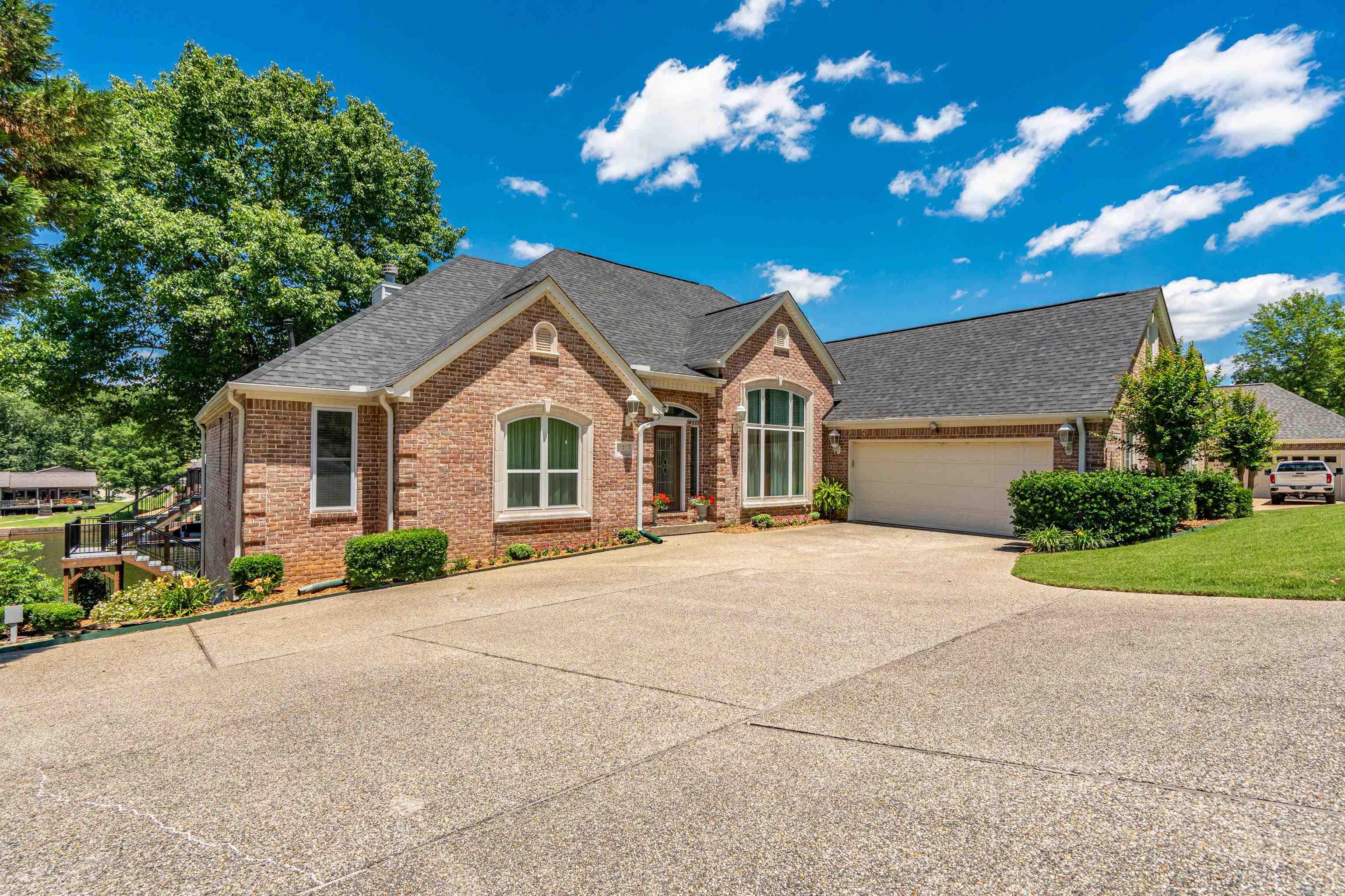 Stonegate Shores - Residential