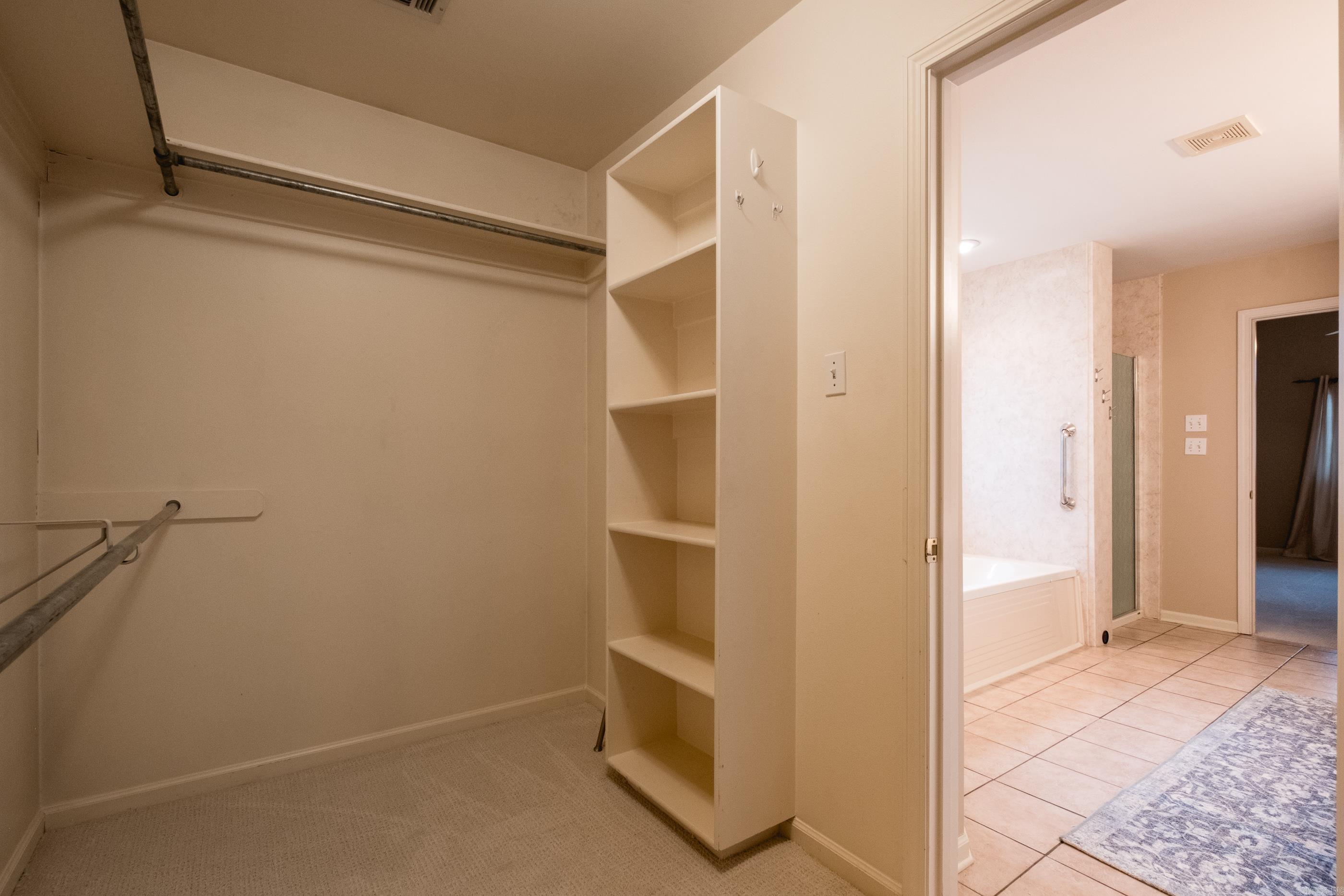 CHERRY CREEK ADDN - Residential