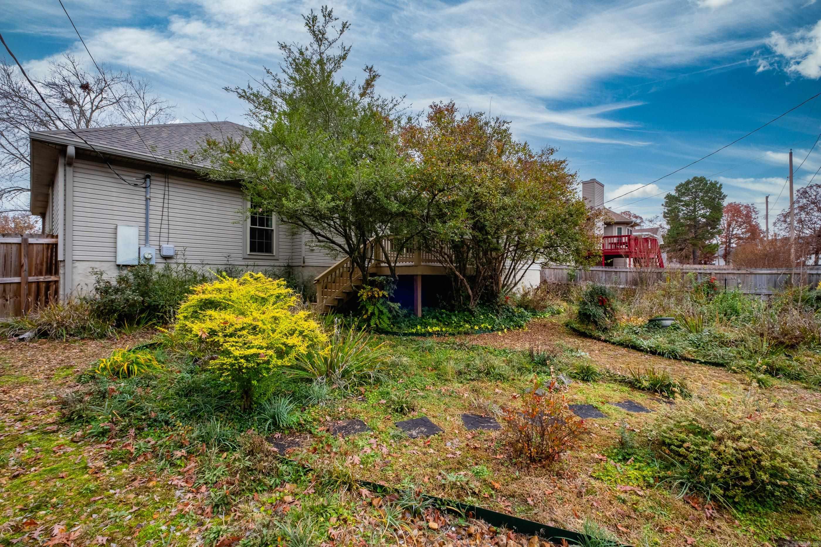 CHERRY CREEK ADDN - Residential