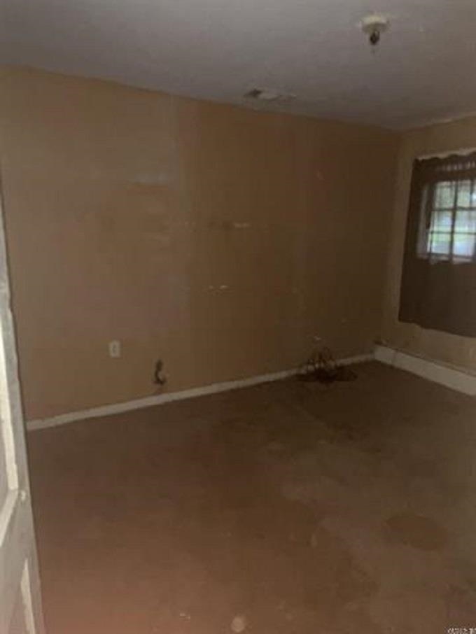 Metes & Bounds - Residential Income