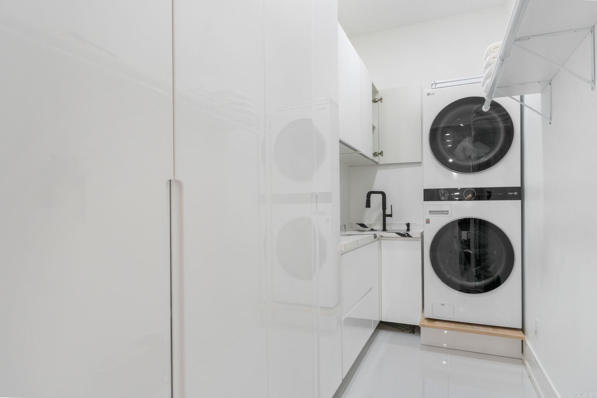 LINCOLN & ZIMMERMAN - Residential