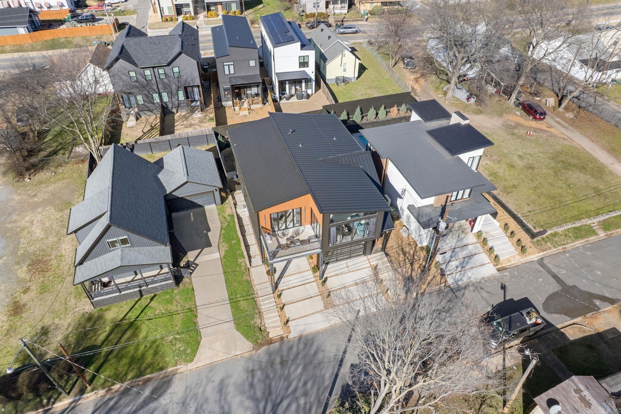 LINCOLN & ZIMMERMAN - Residential