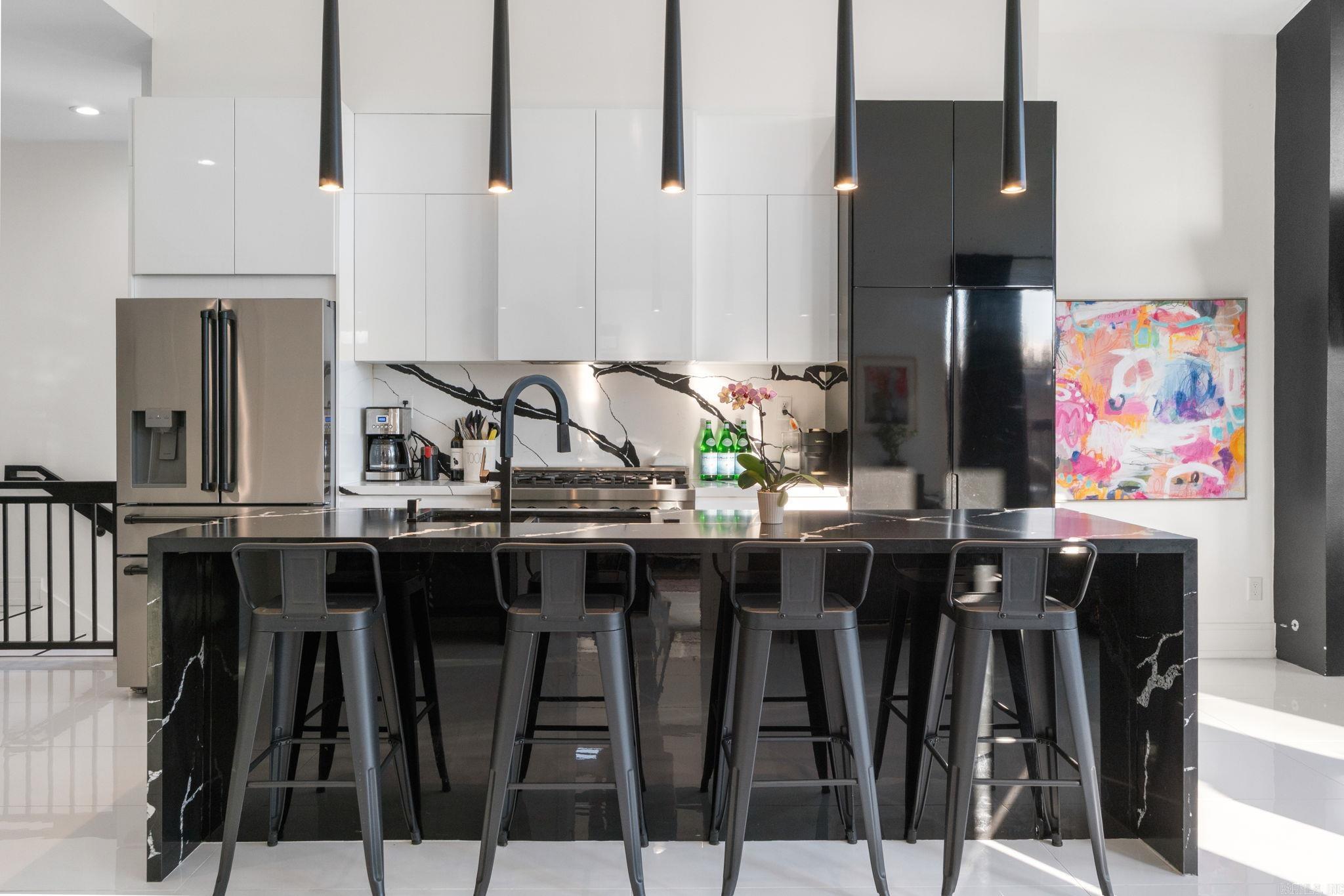 LINCOLN & ZIMMERMAN - Residential